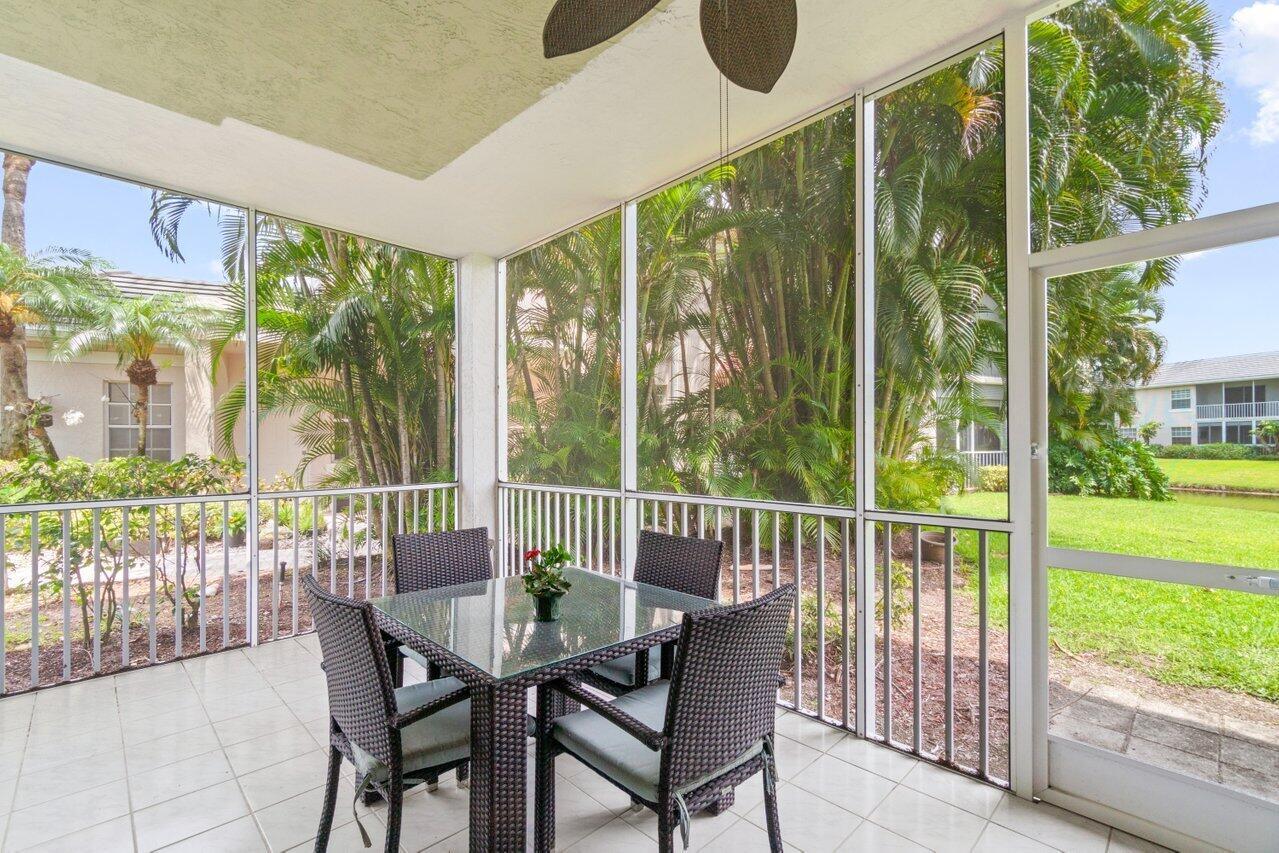 5221 Lake Catalina Drive N A