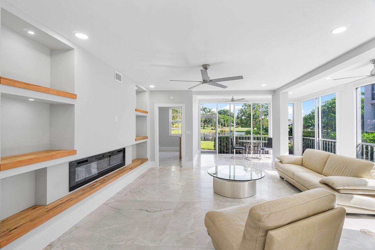 5214 Lake Catalina Drive N C