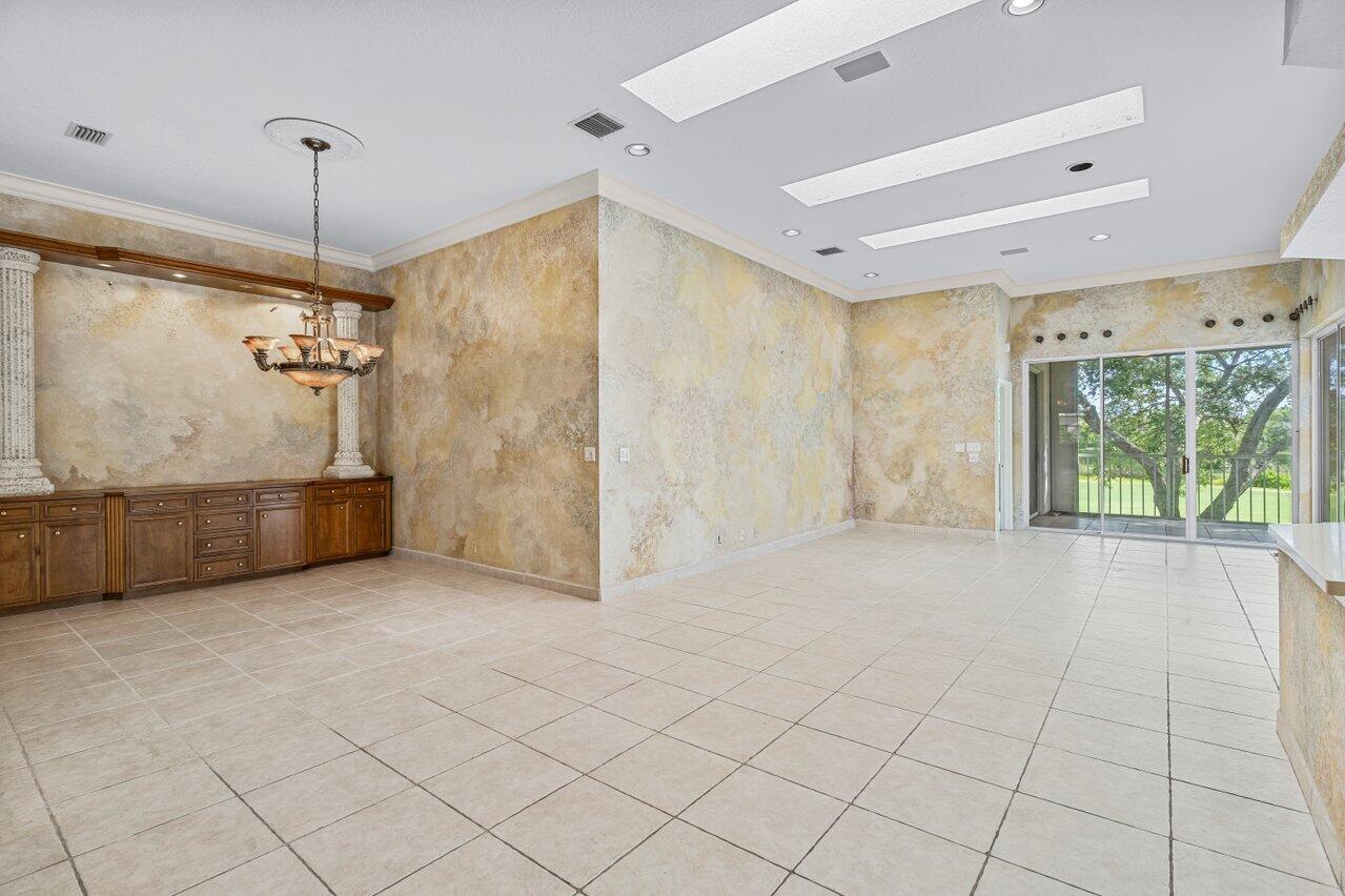 5100 Lake Catalina Drive D