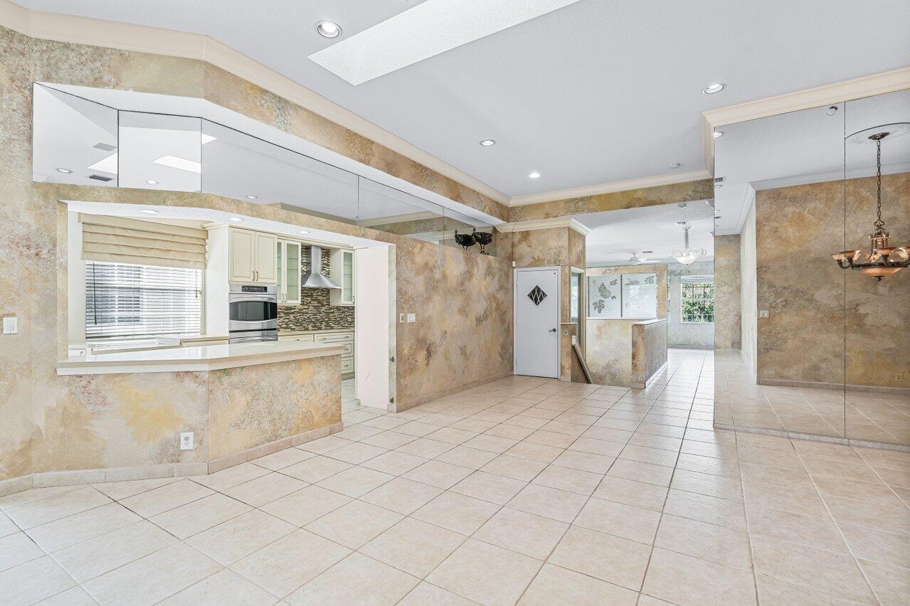 5100 Lake Catalina Drive D