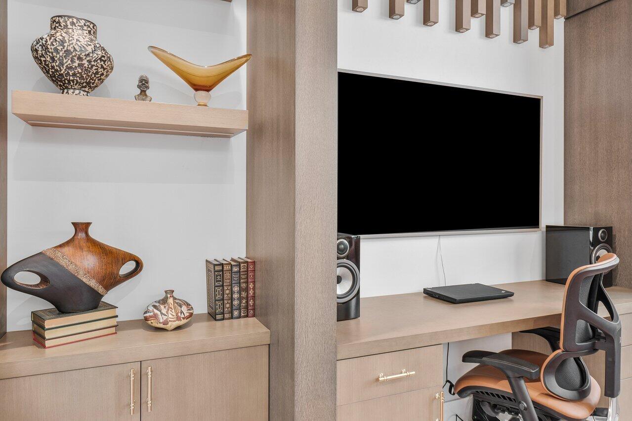 17056 Cappuccino Way