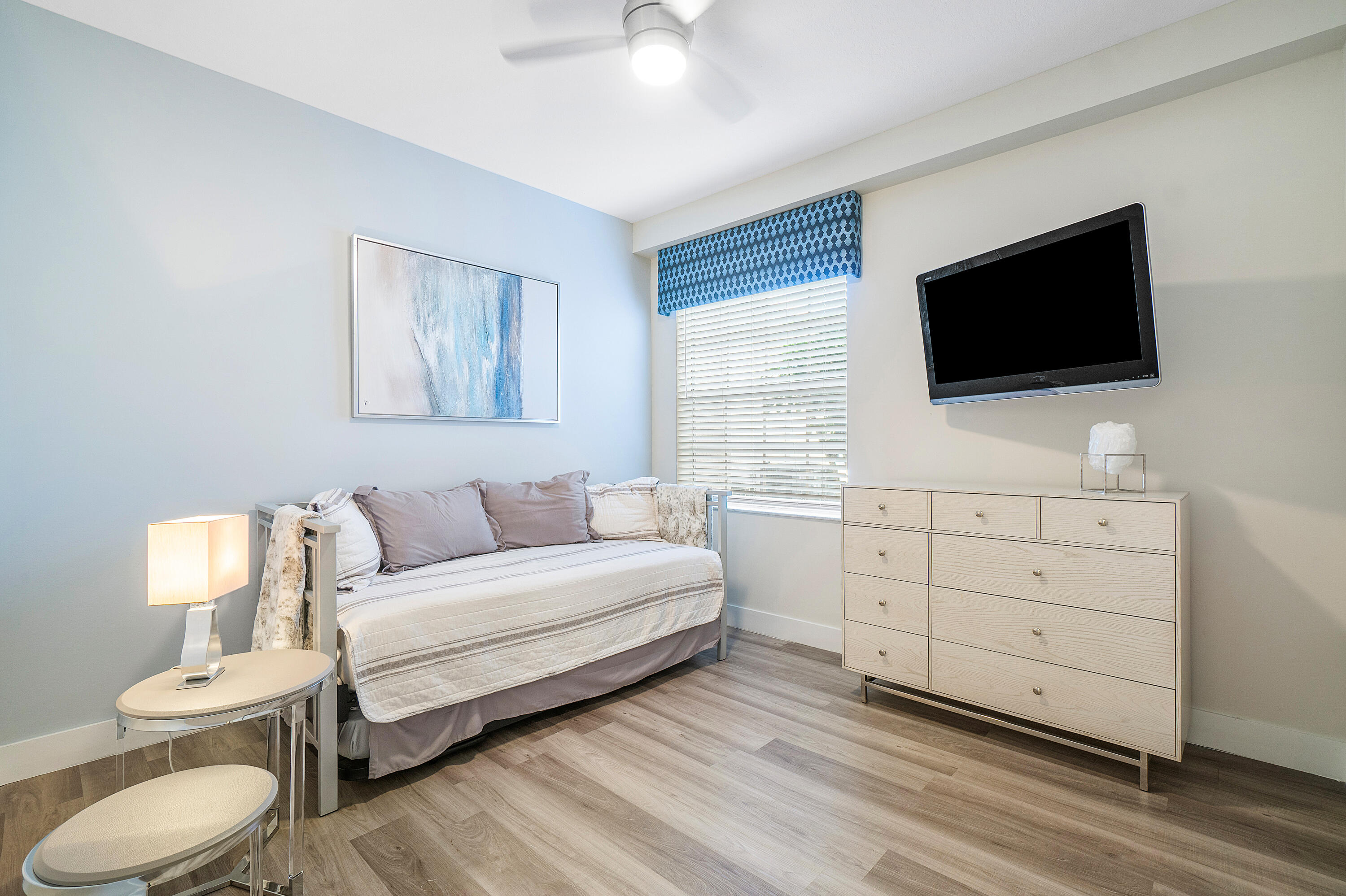 5190 Lake Catalina Drive A