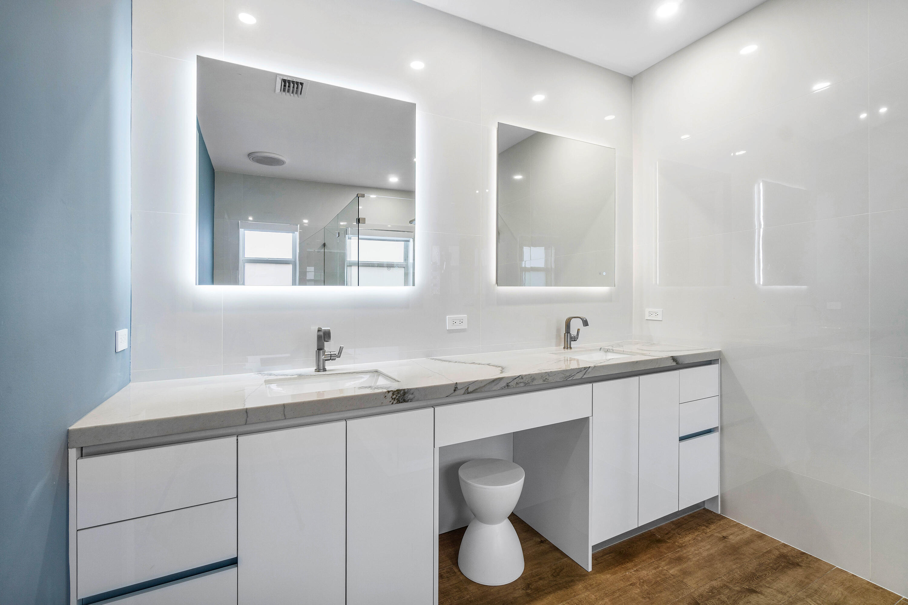 6229 Graycliff Drive C