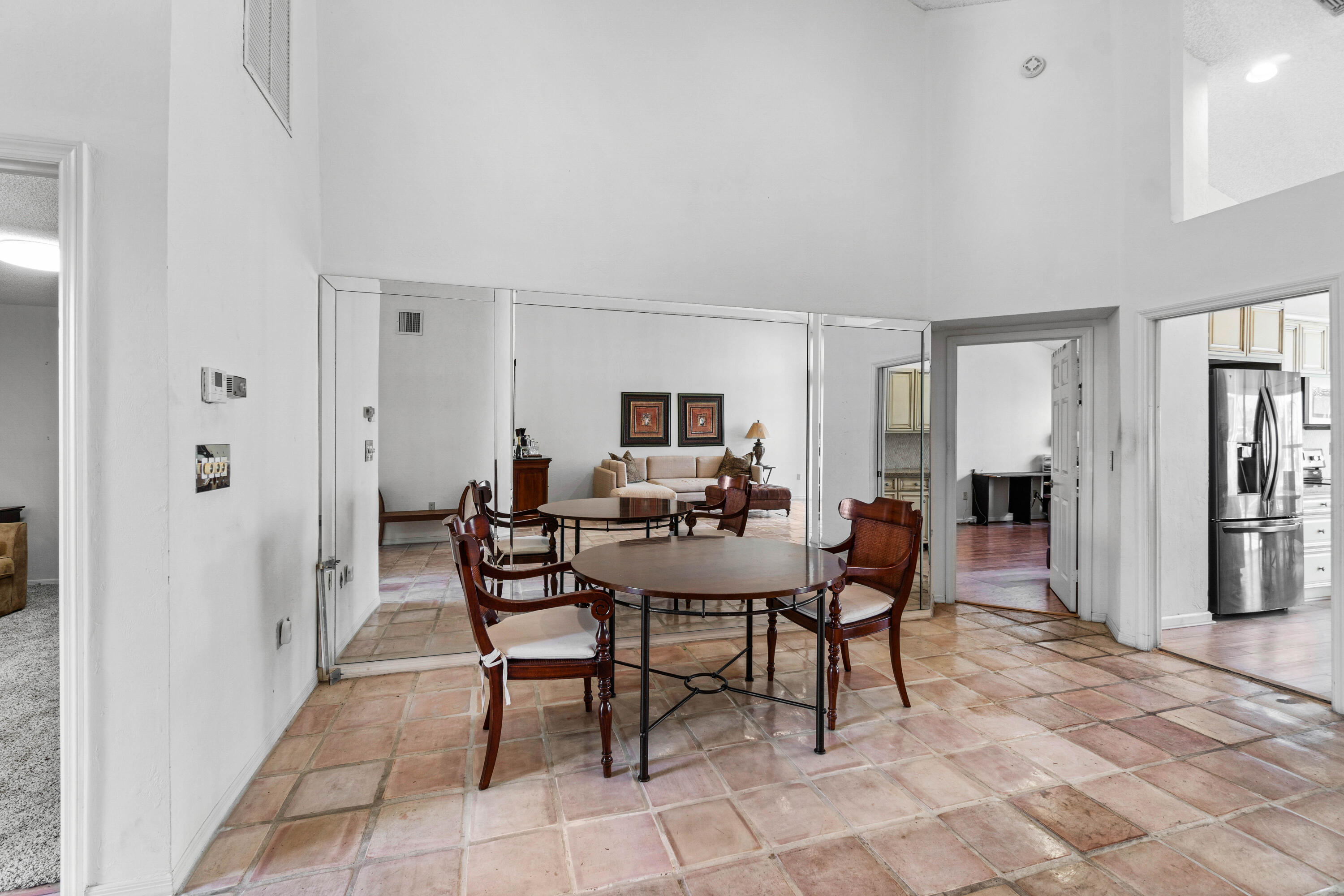 5097 Windsor Parke Drive