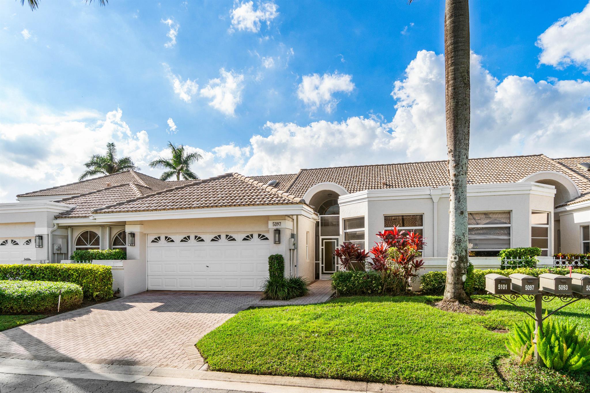 5097 Windsor Parke Drive