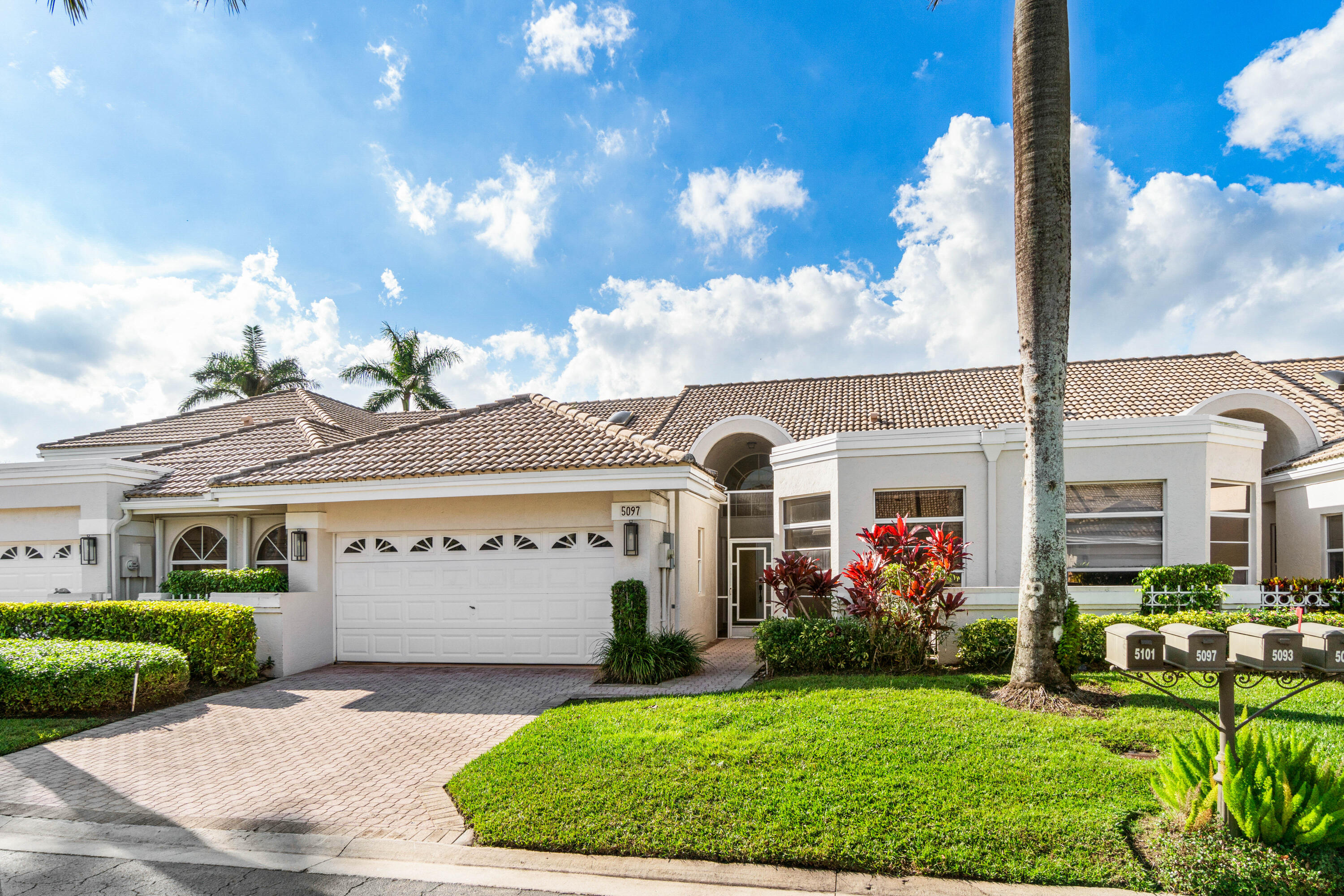 5097 Windsor Parke Drive