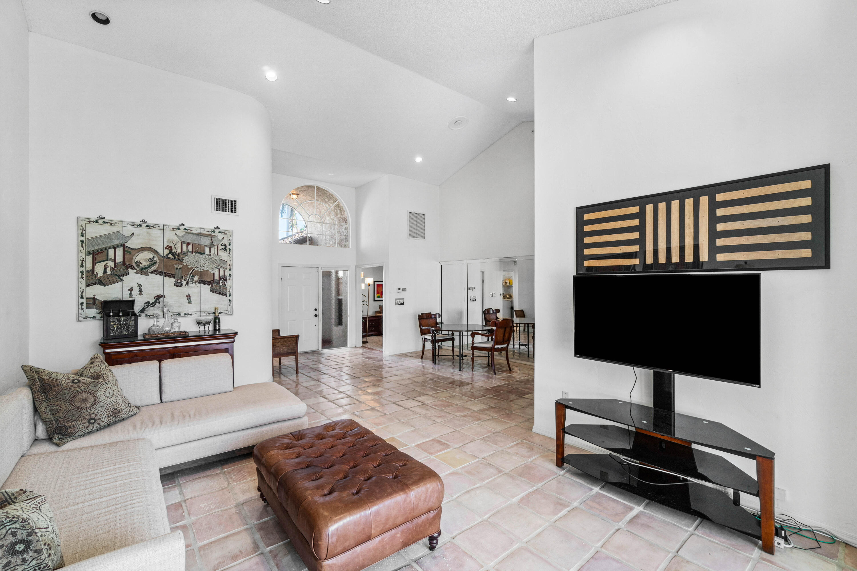 5097 Windsor Parke Drive