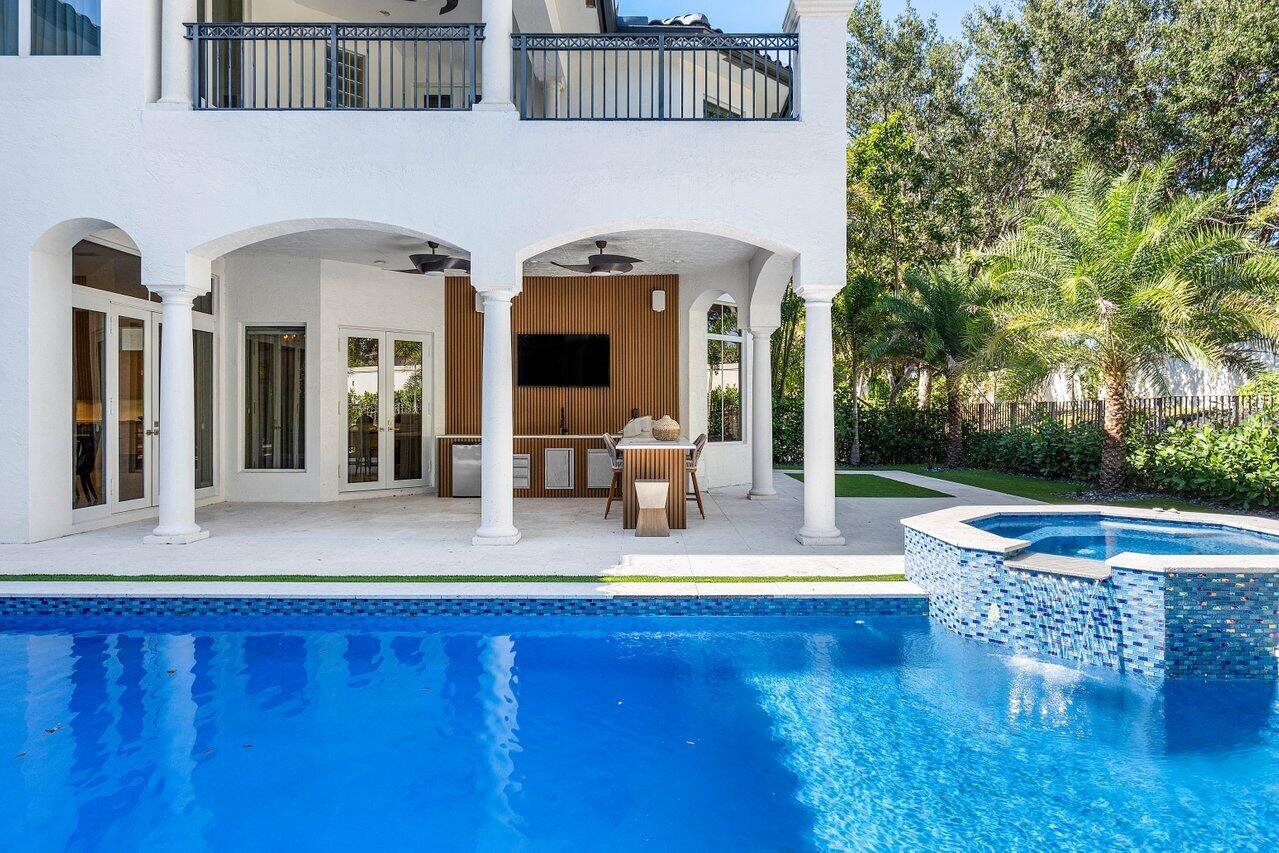 17721 Middlebrook Way