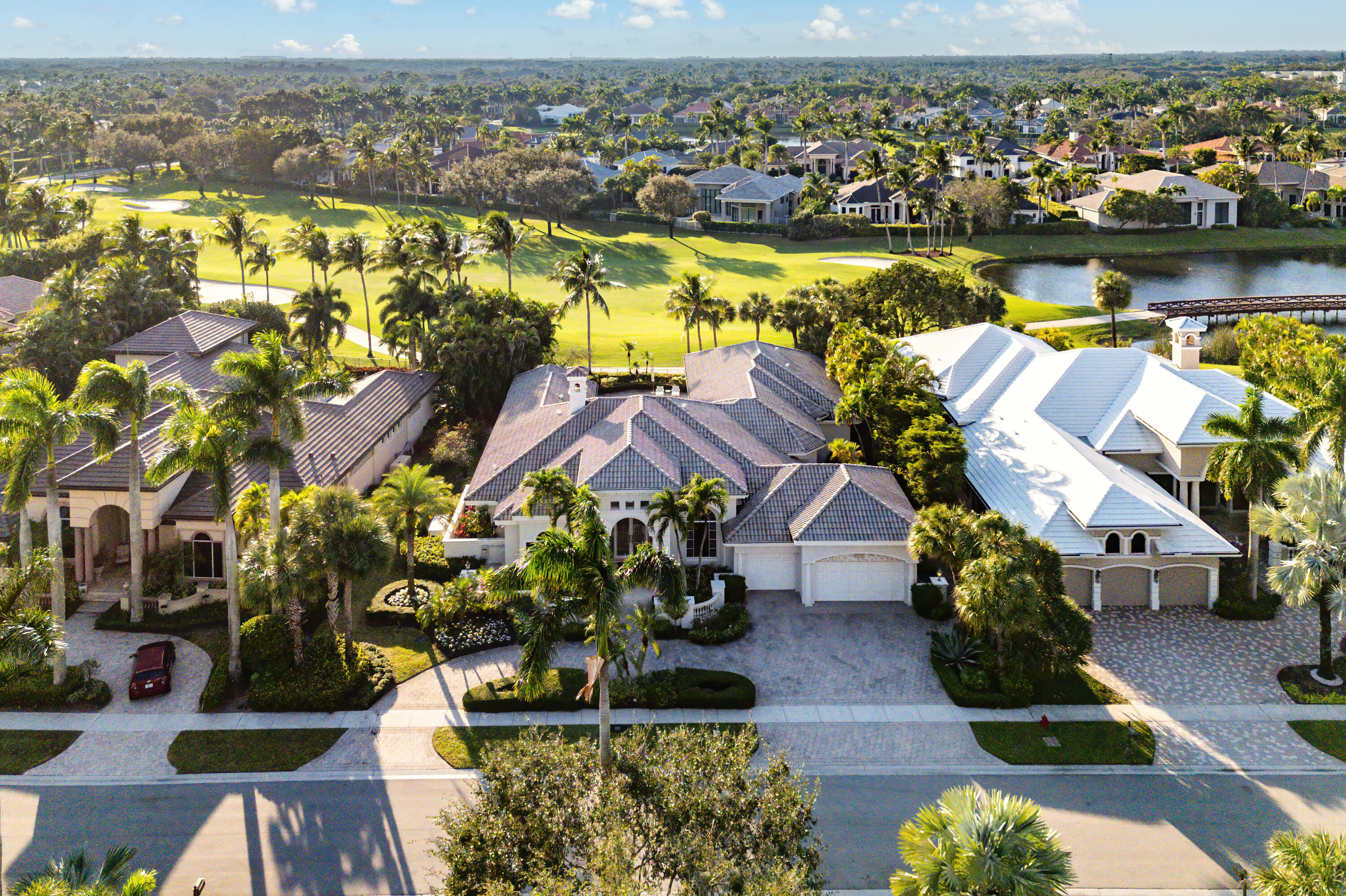 5679 Vintage Oaks Circle