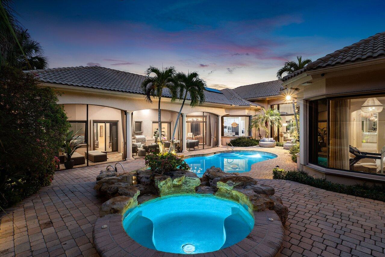 5848 Vintage Oaks Circle