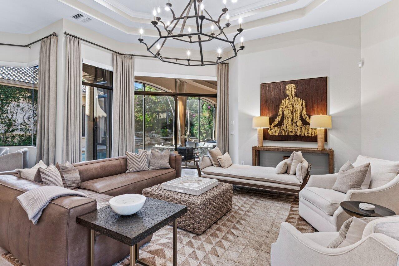 5848 Vintage Oaks Circle