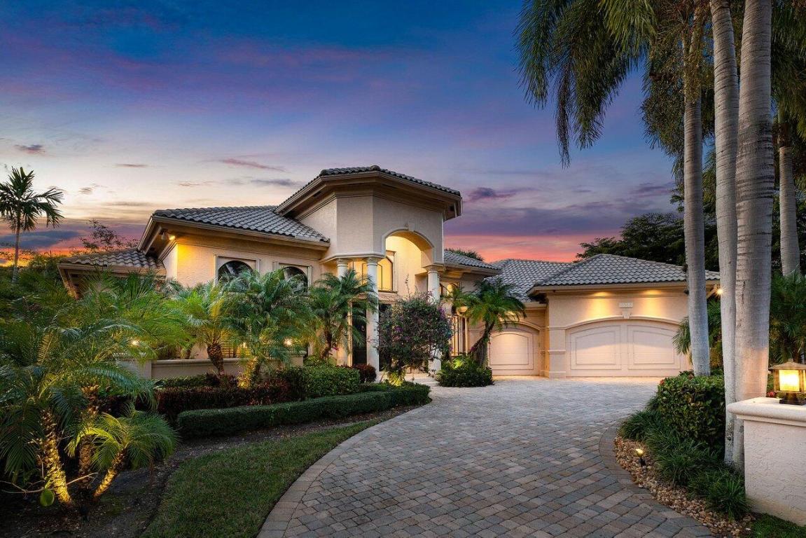 5848 Vintage Oaks Circle