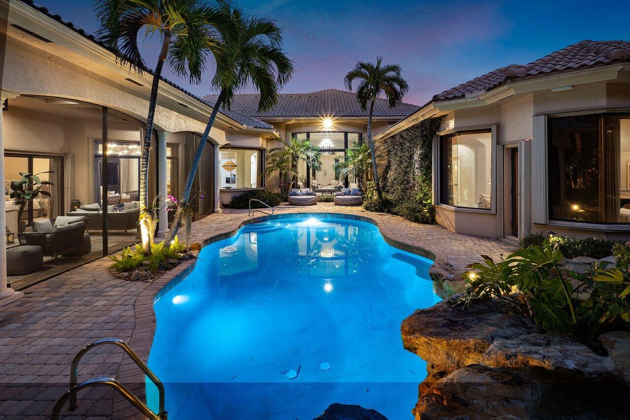 5848 Vintage Oaks Circle