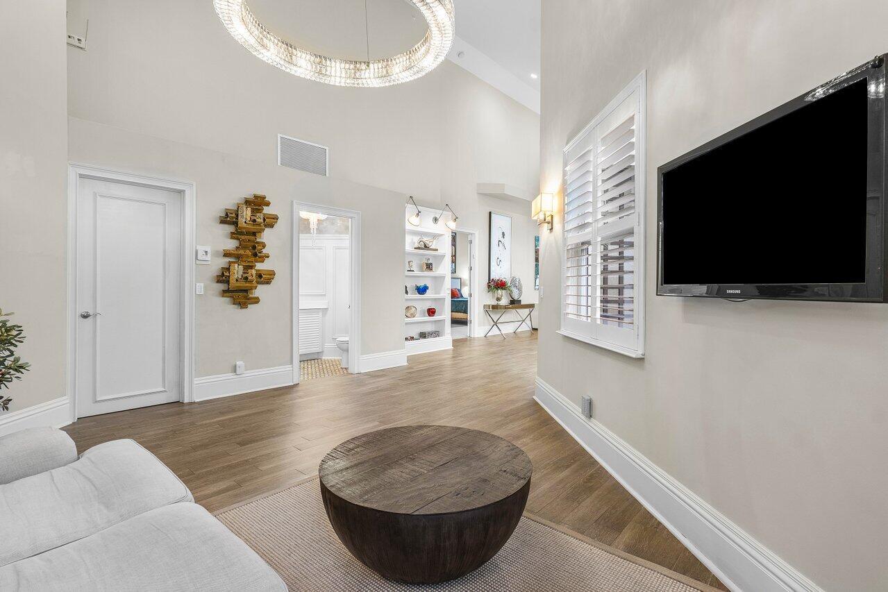 16890 Colchester Court