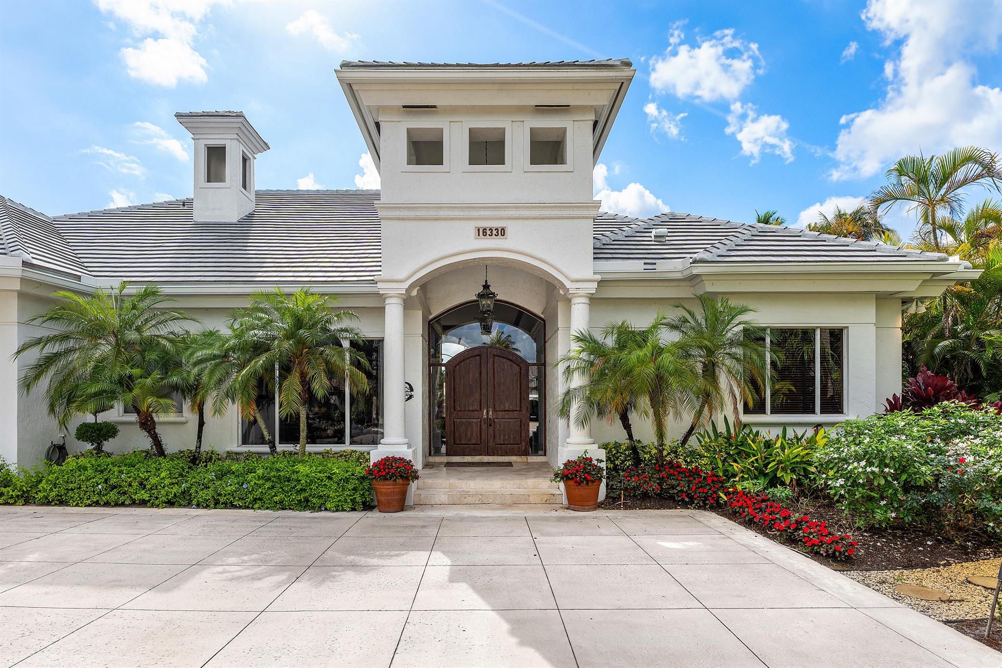 16330 Vintage Oaks Lane