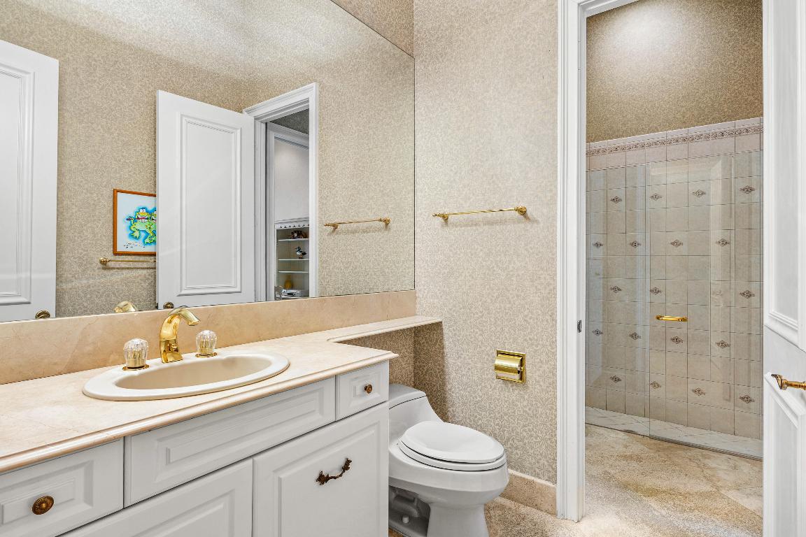 16330 Vintage Oaks Lane