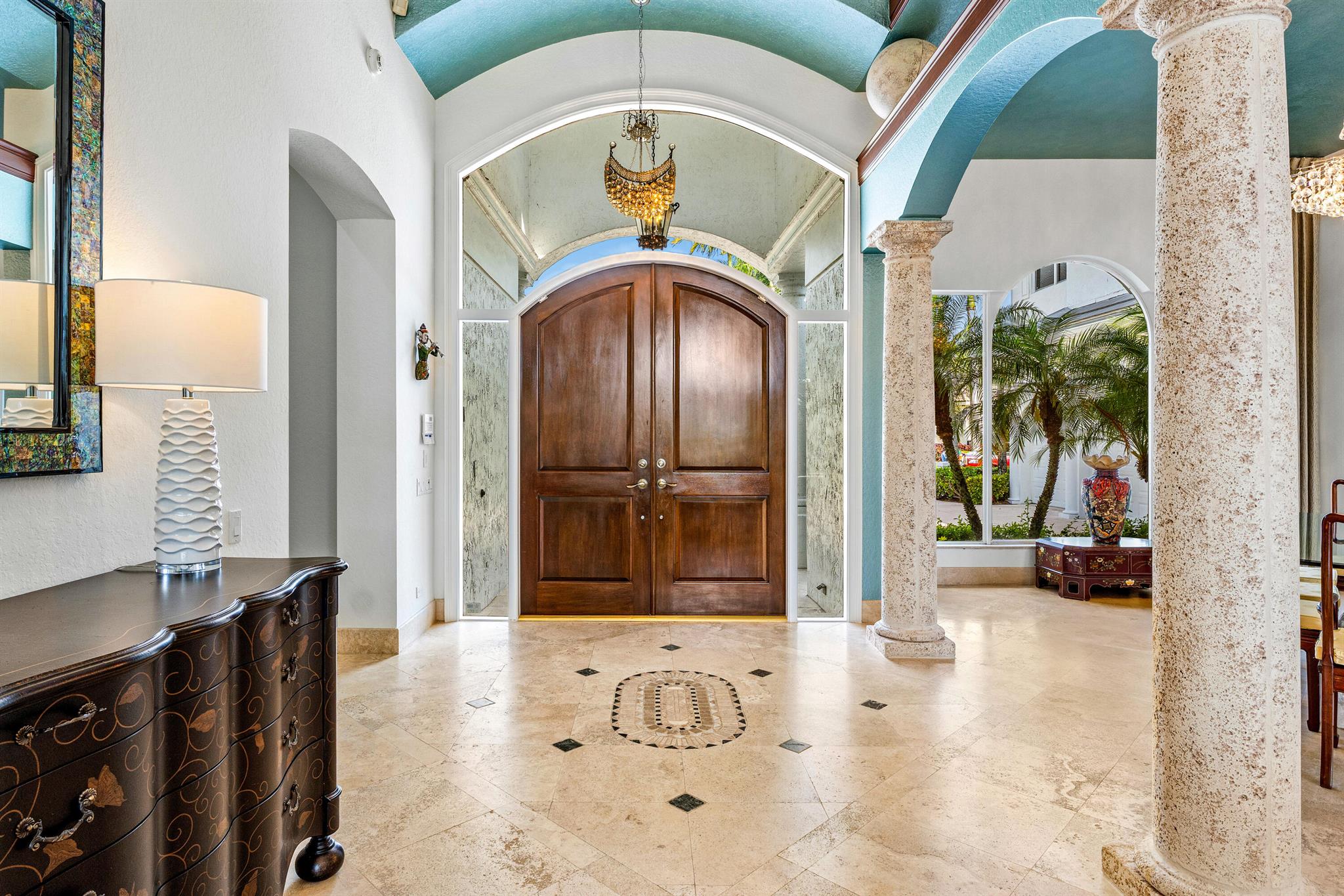 16330 Vintage Oaks Lane