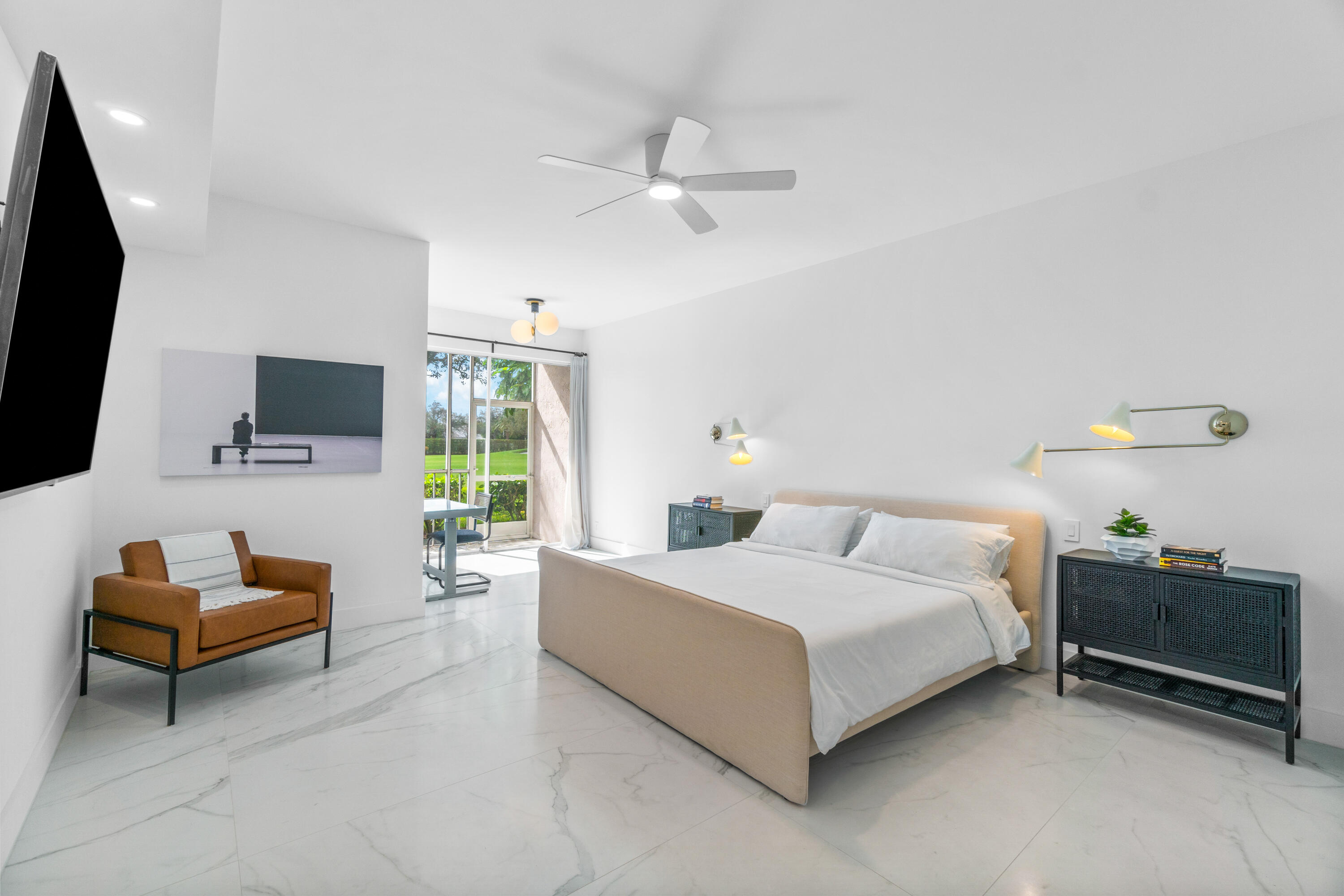 5136 Lake Catalina A Drive A