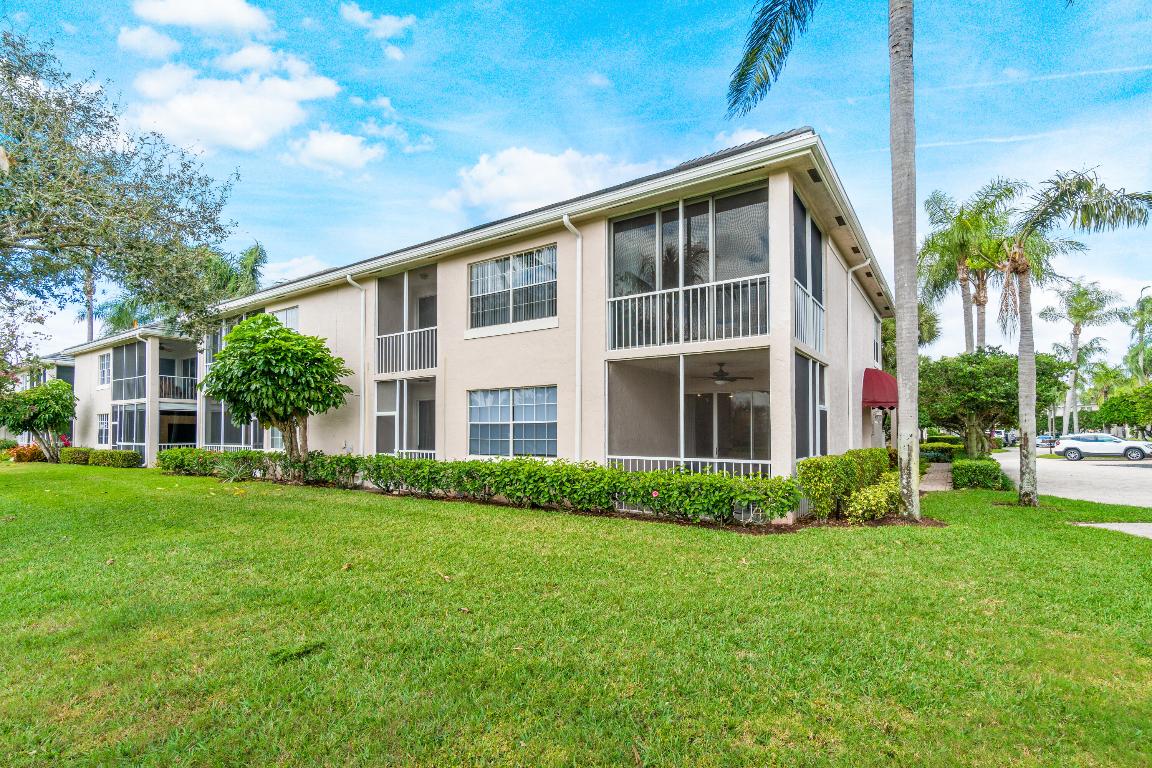 5136 Lake Catalina A Drive A