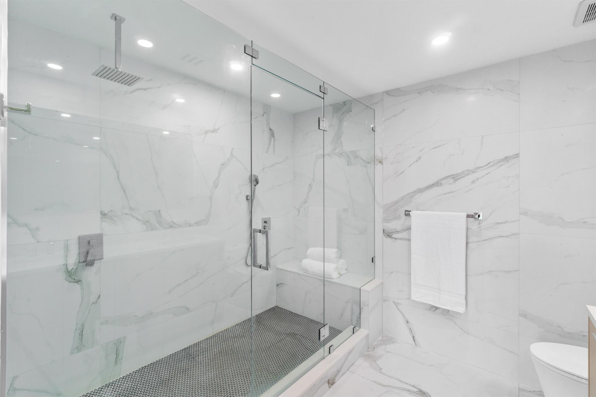 5136 Lake Catalina A Drive A