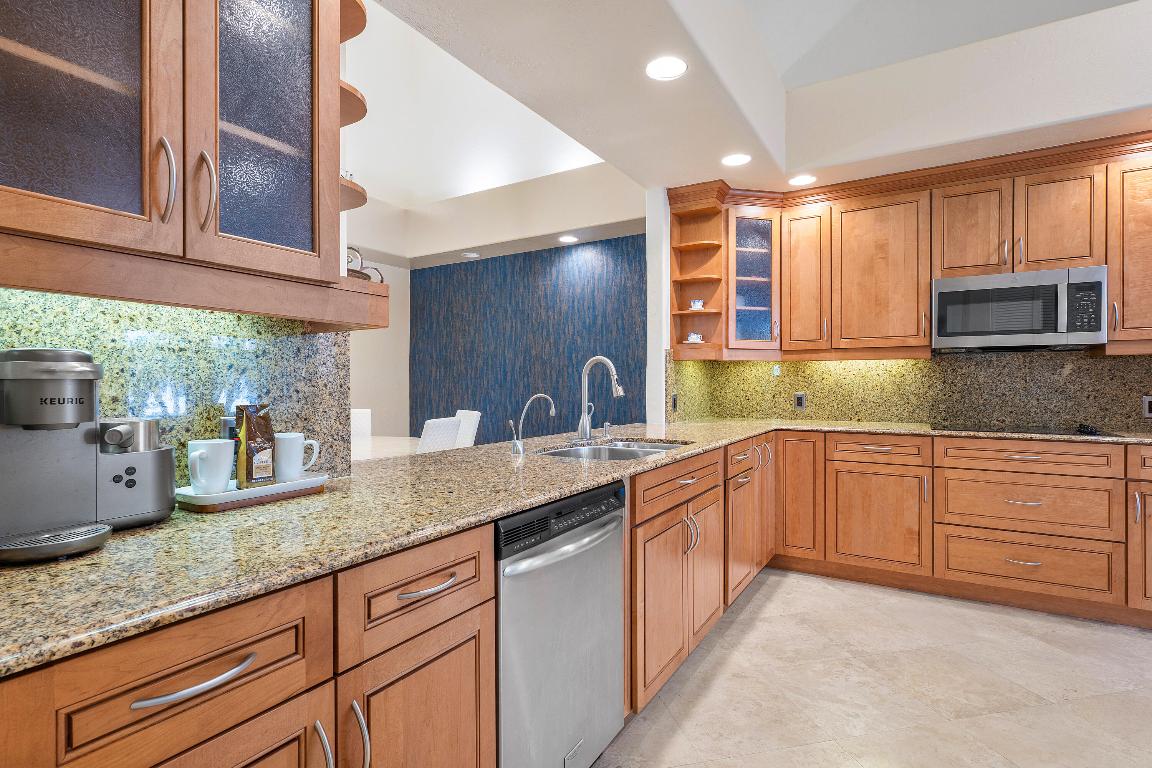 17564 Ashbourne B Way B