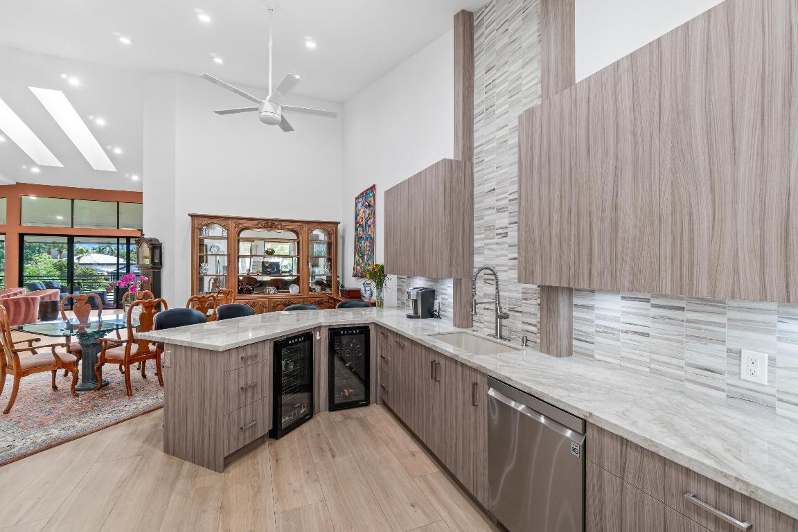 17557 Ashbourne B Way B