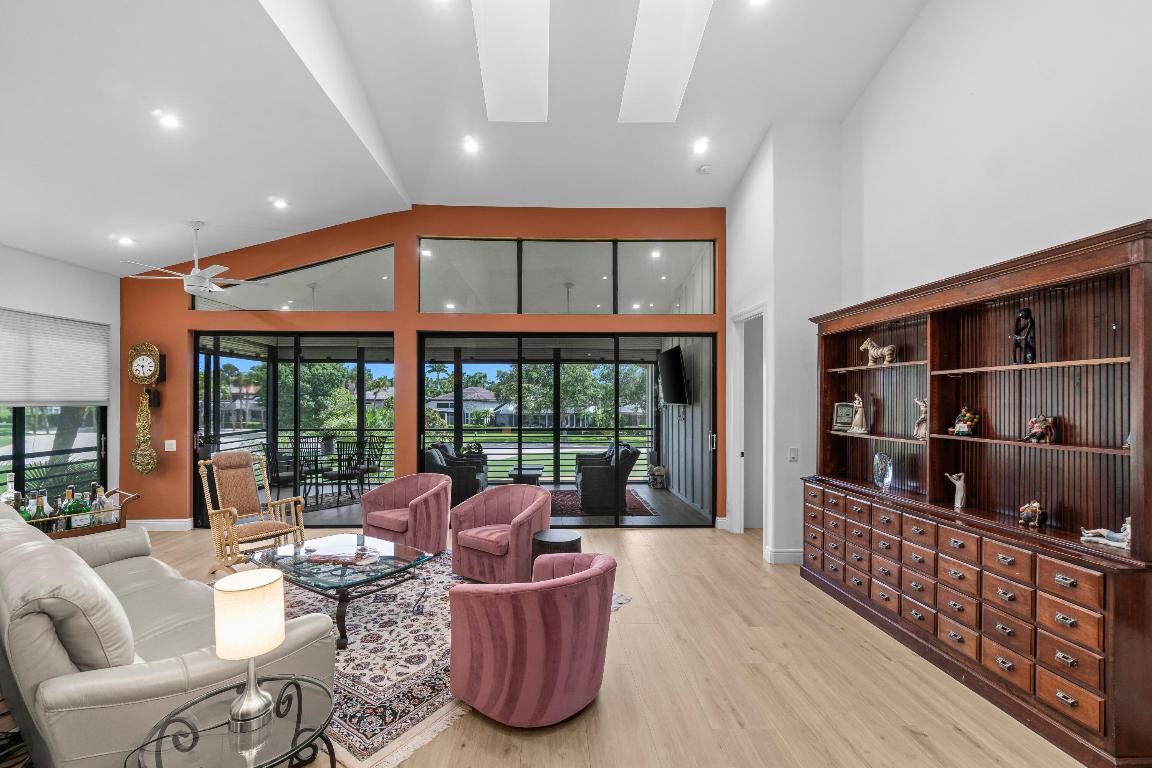 17557 Ashbourne B Way B