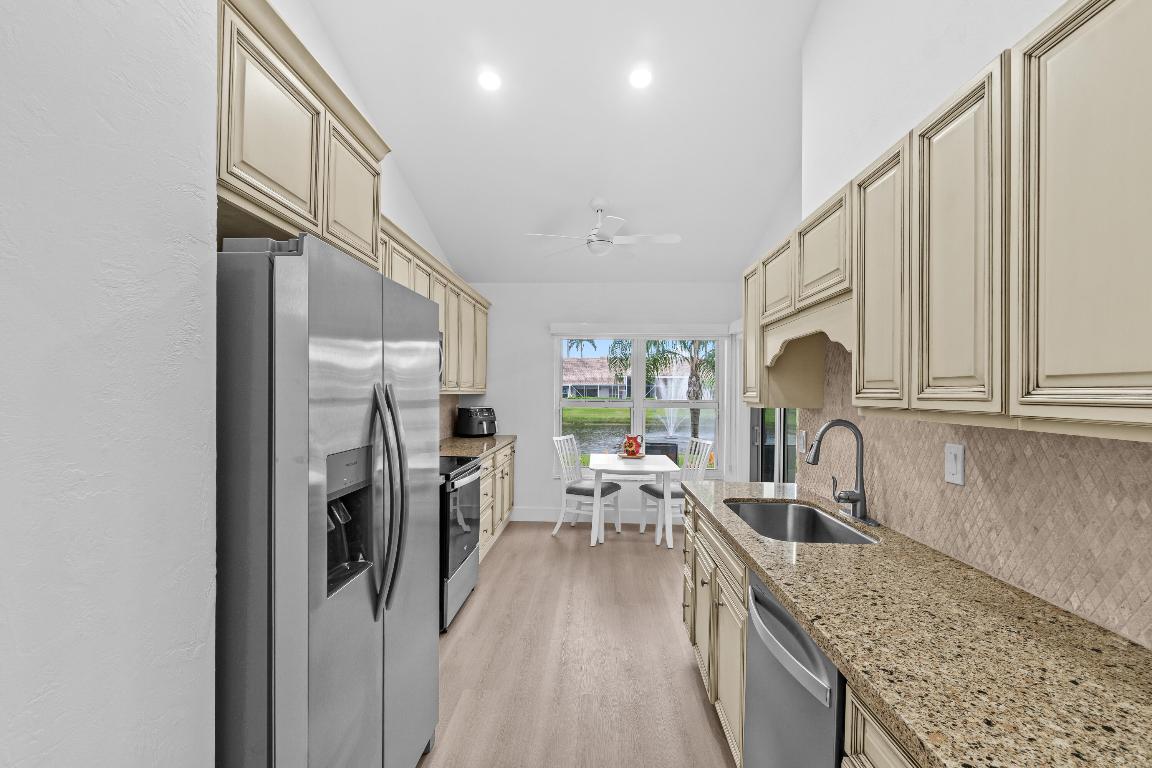 5097 Windsor Parke Drive