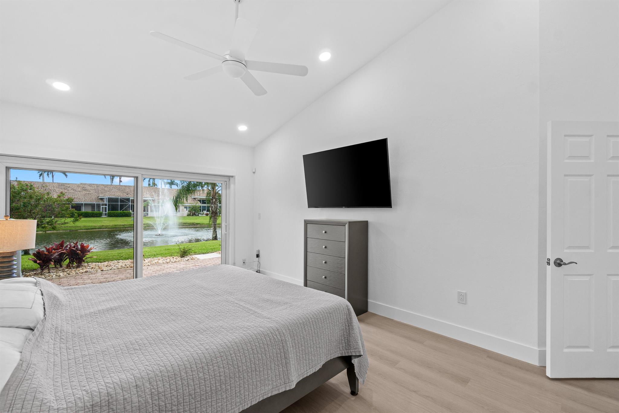 5097 Windsor Parke Drive