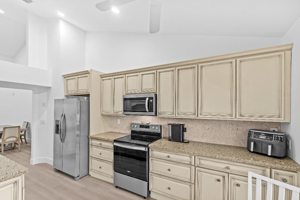 5097 Windsor Parke Drive