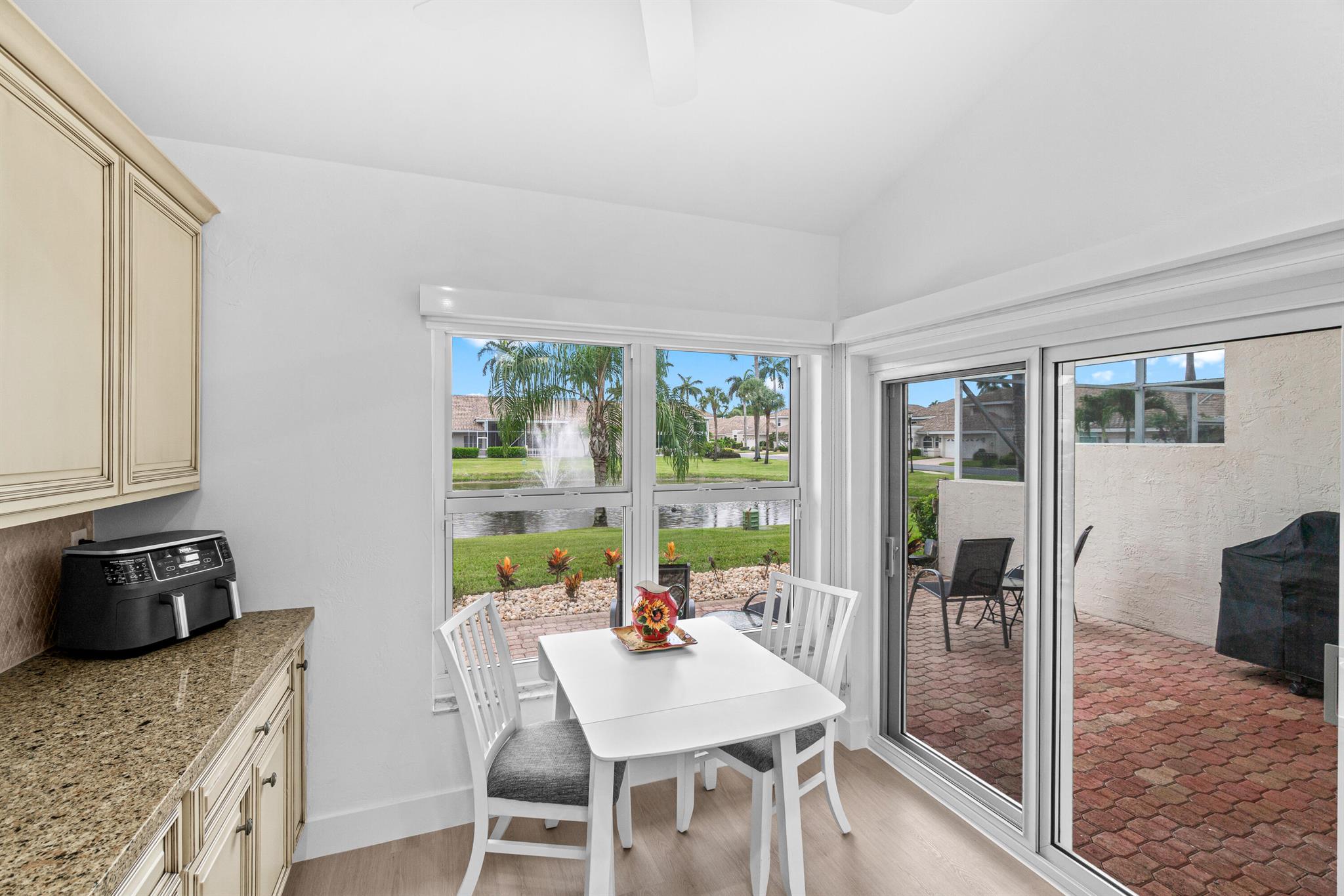 5097 Windsor Parke Drive