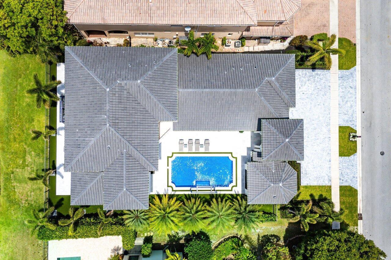 17709 Circle Pond Court