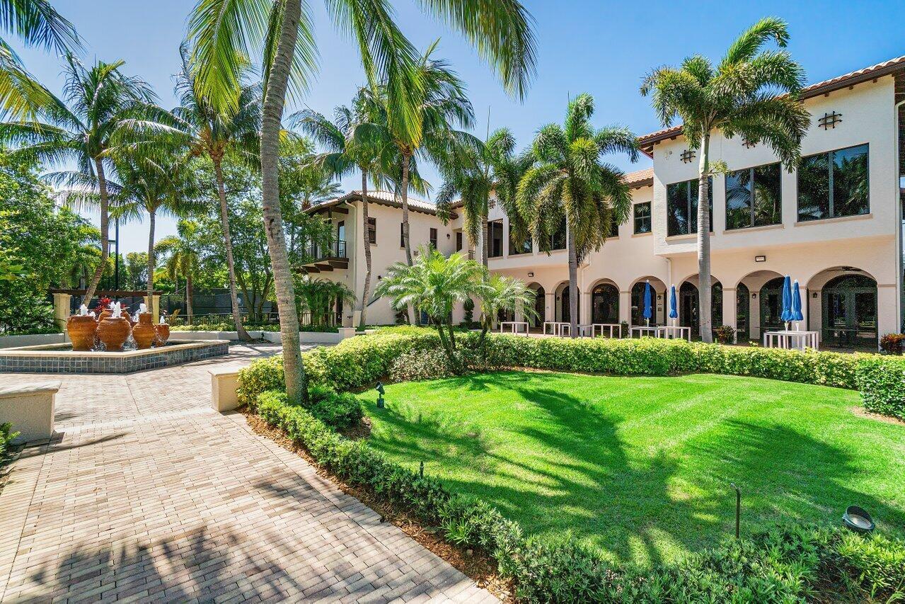 17709 Circle Pond Court
