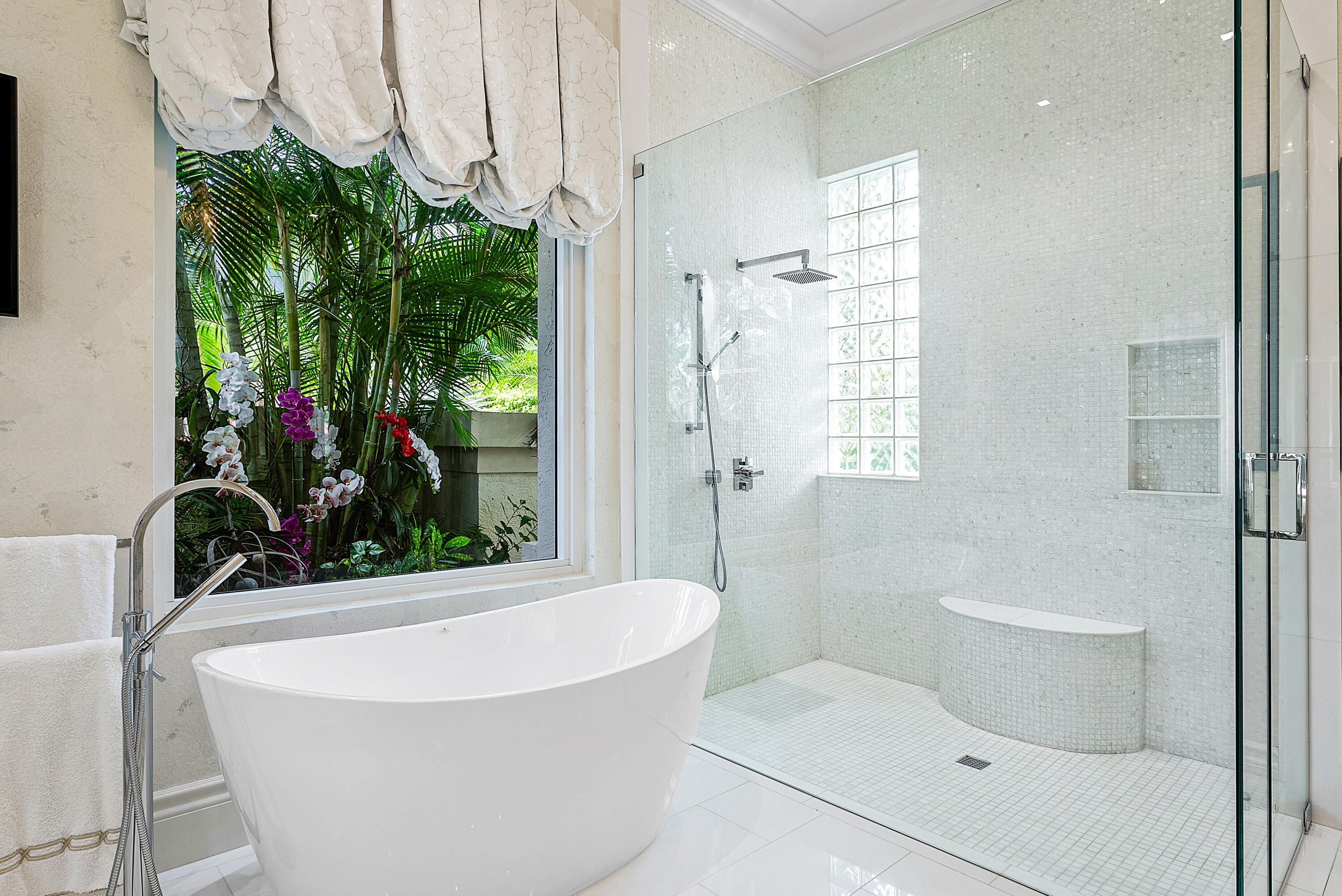 16283 Vintage Oaks Lane