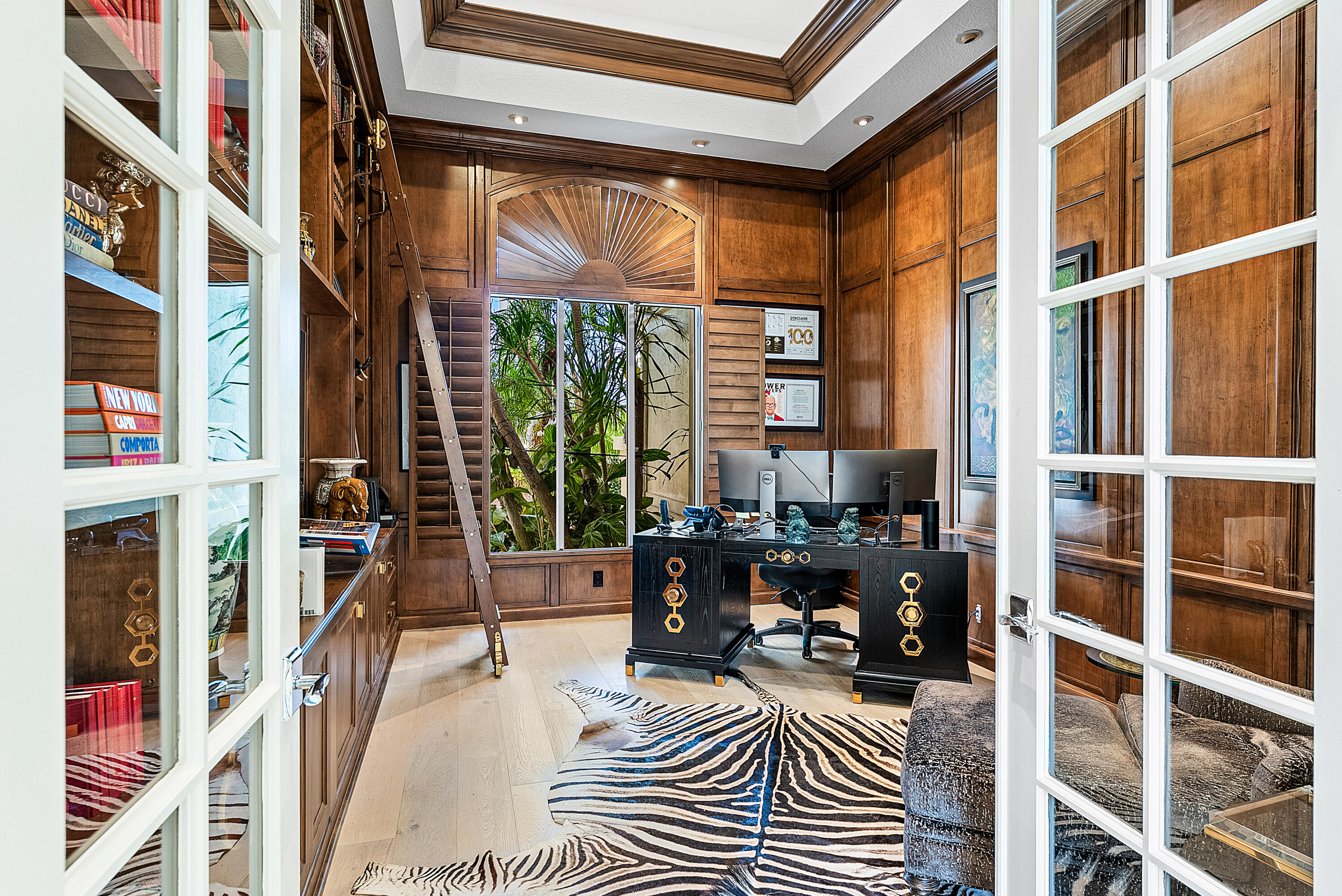 16283 Vintage Oaks Lane