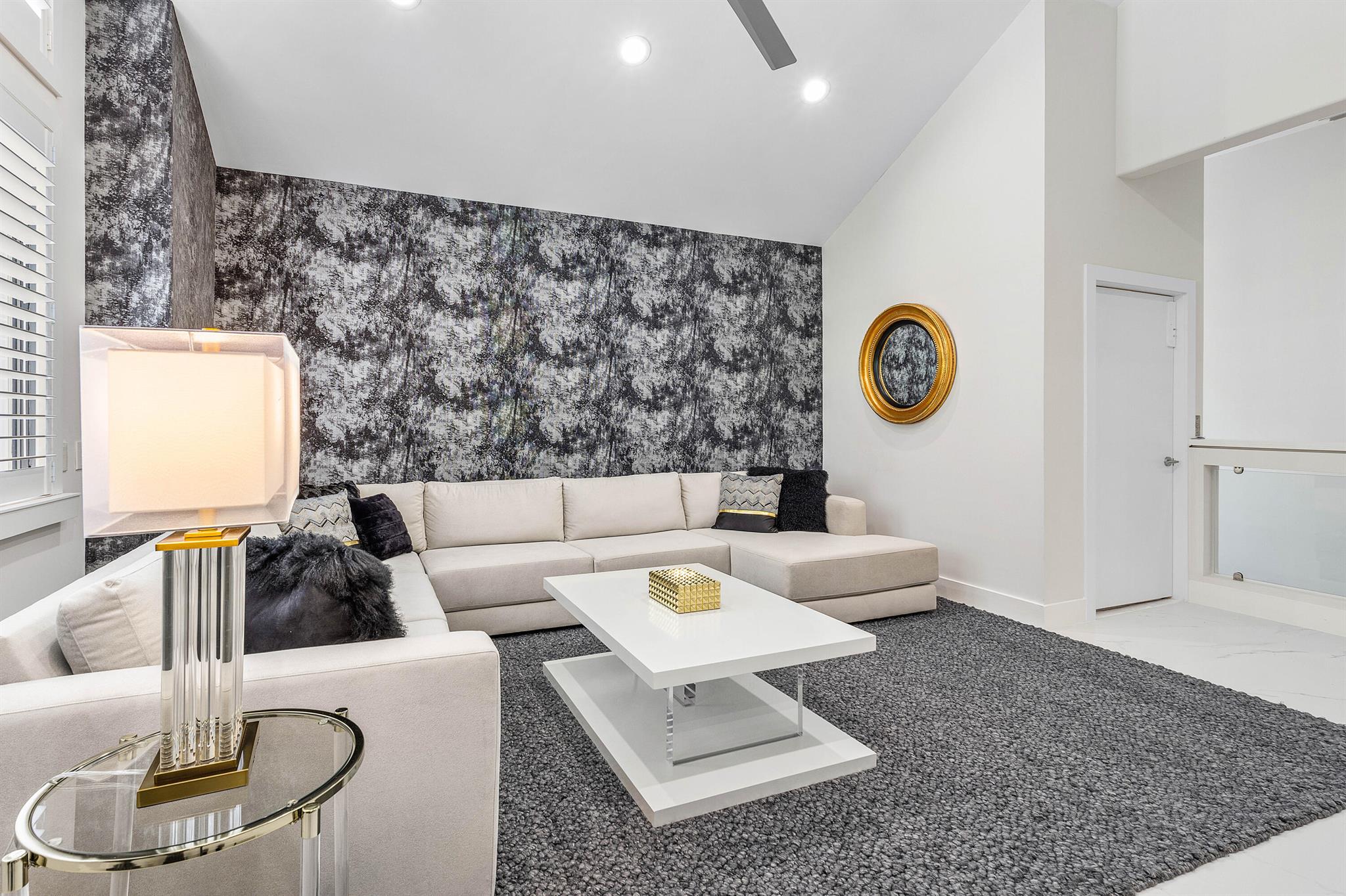 17652 Ashbourne Way B