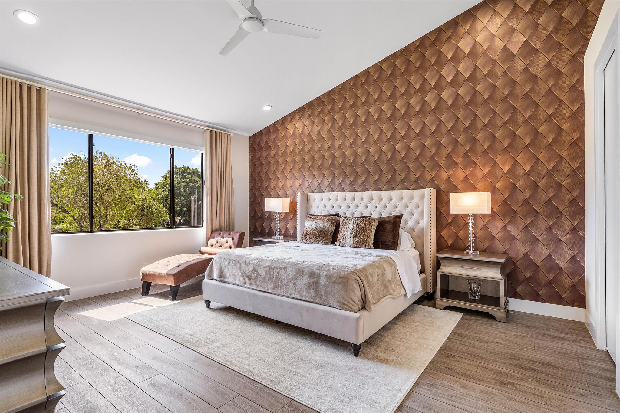 17652 Ashbourne Way B