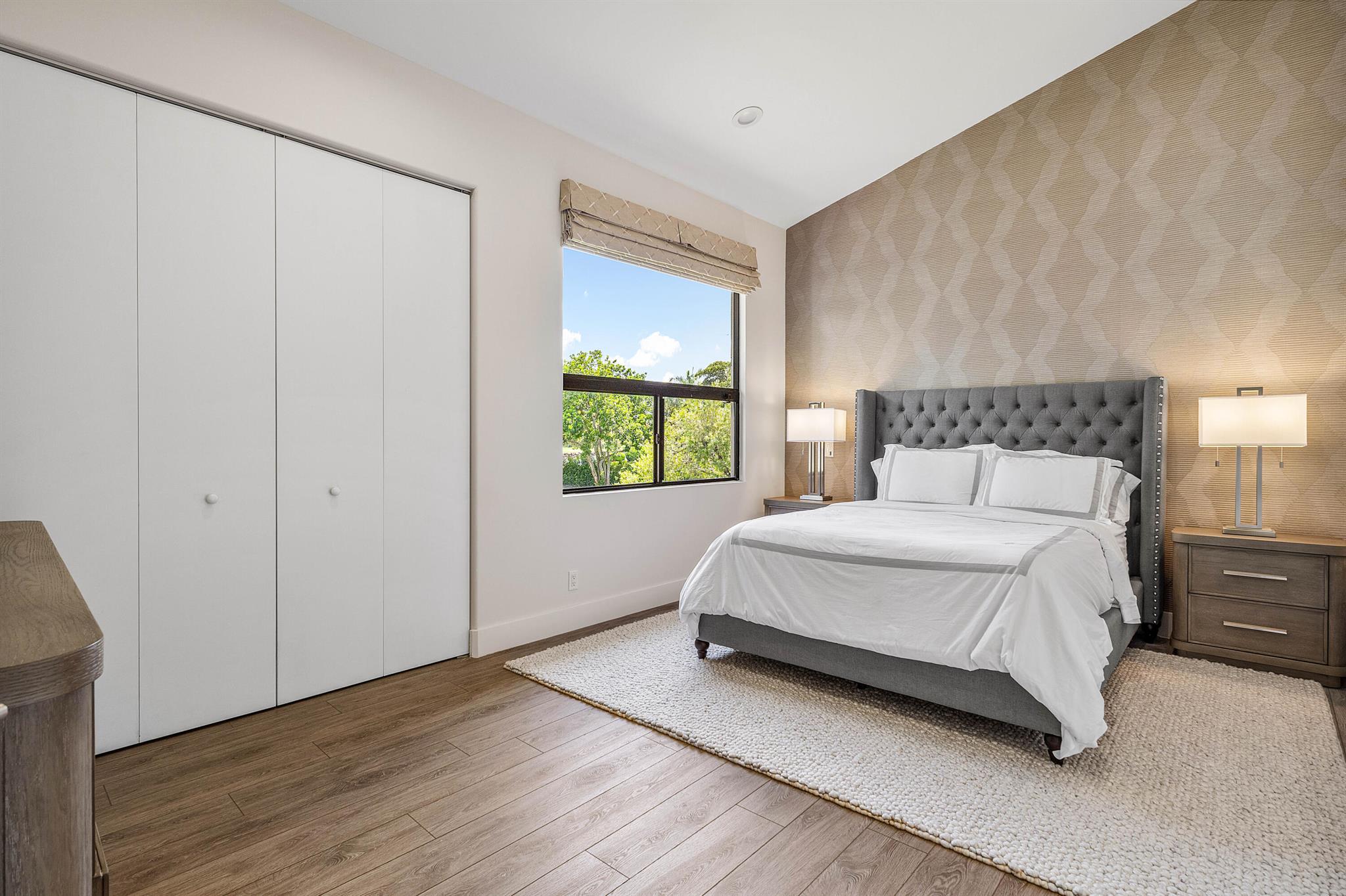 17652 Ashbourne Way B