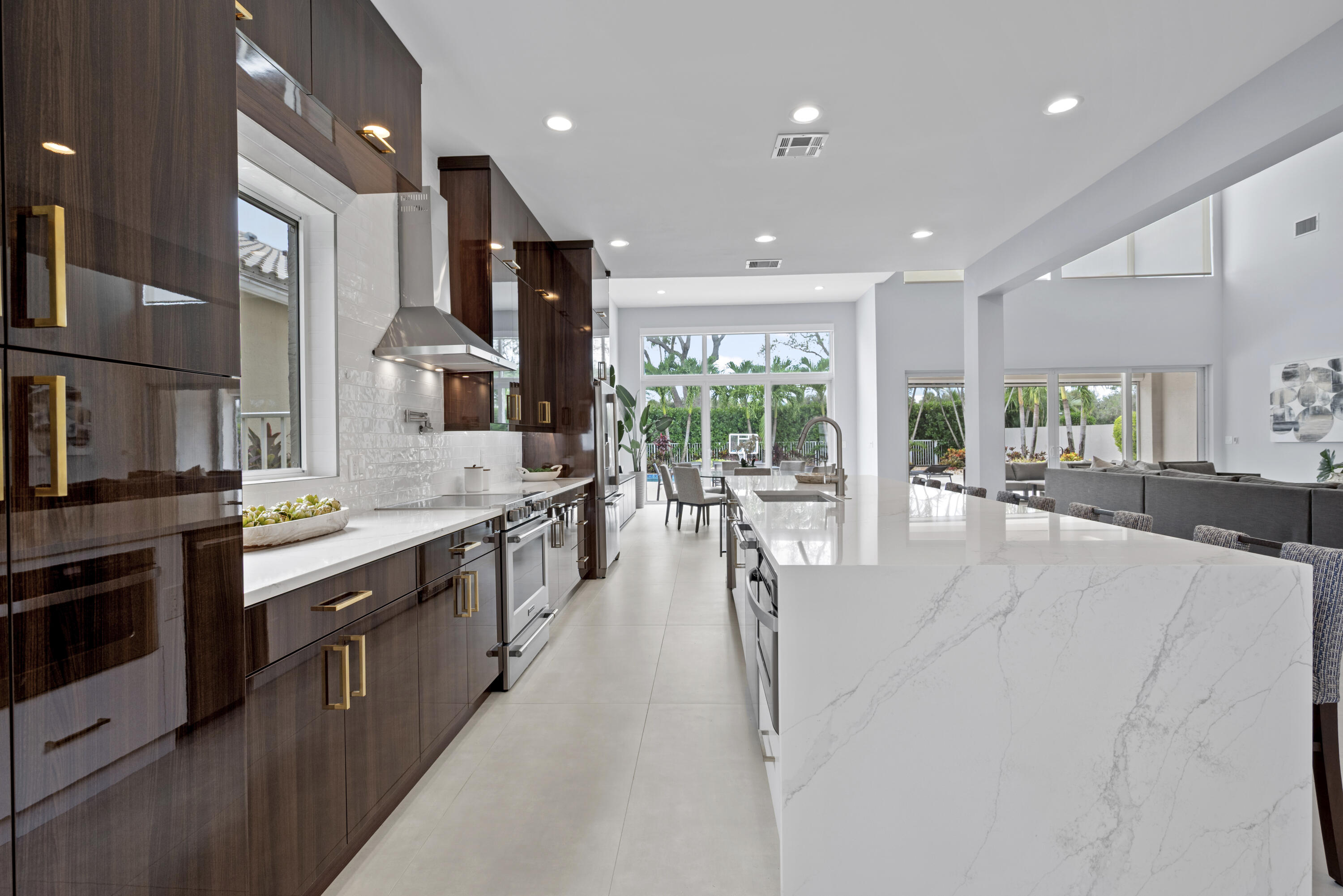 17371 Bridleway Trail