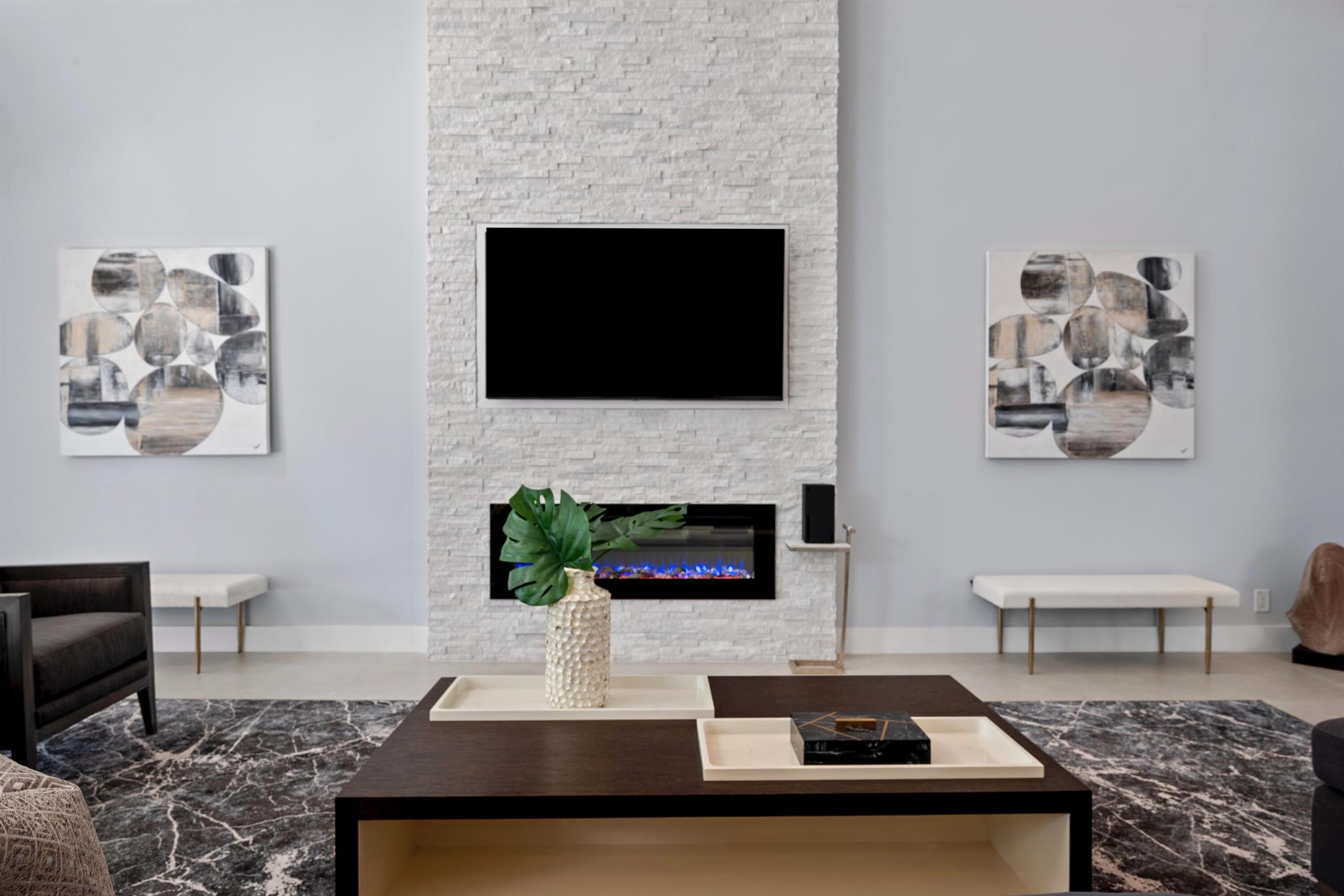 17371 Bridleway Trail