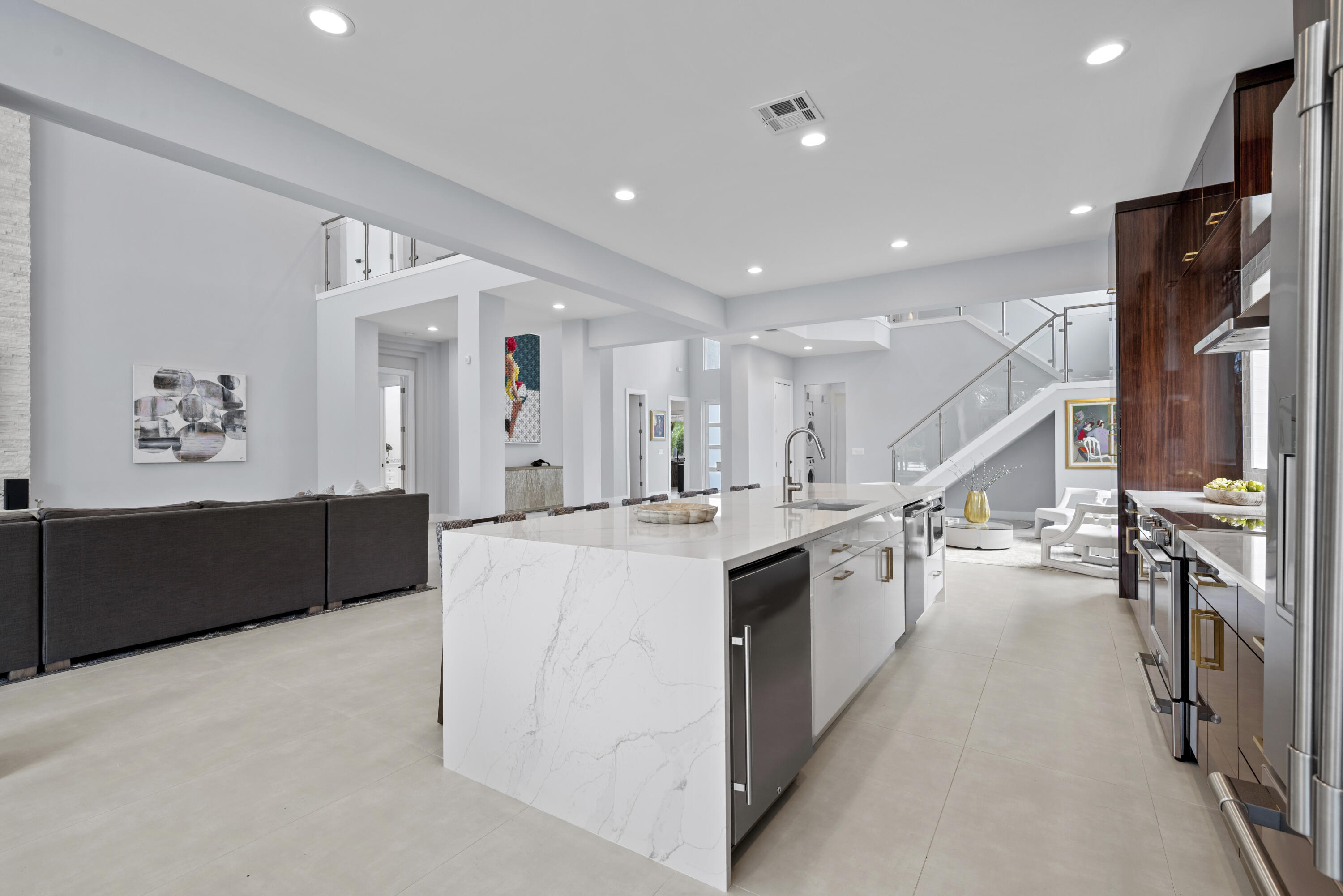 17371 Bridleway Trail