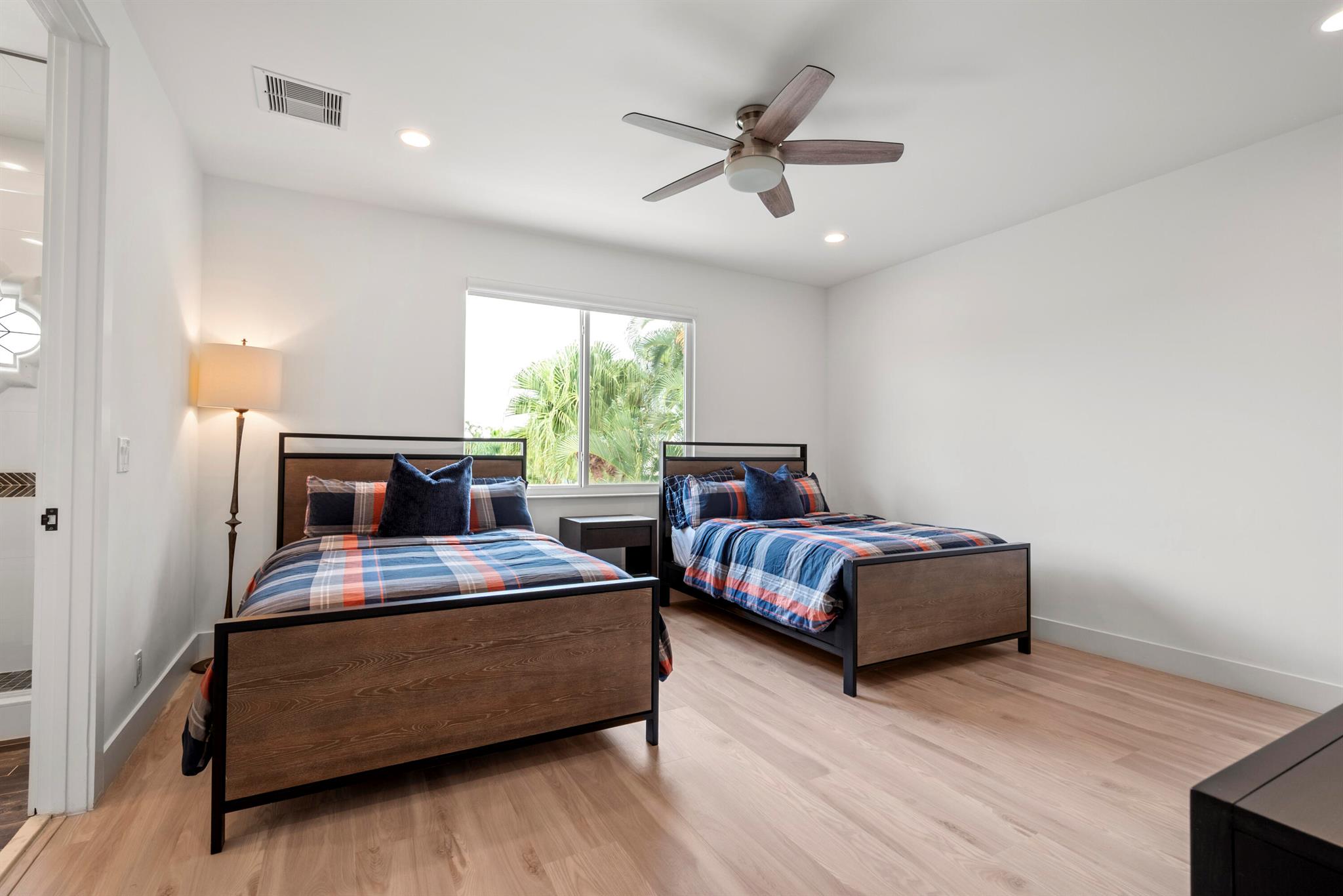 17371 Bridleway Trail