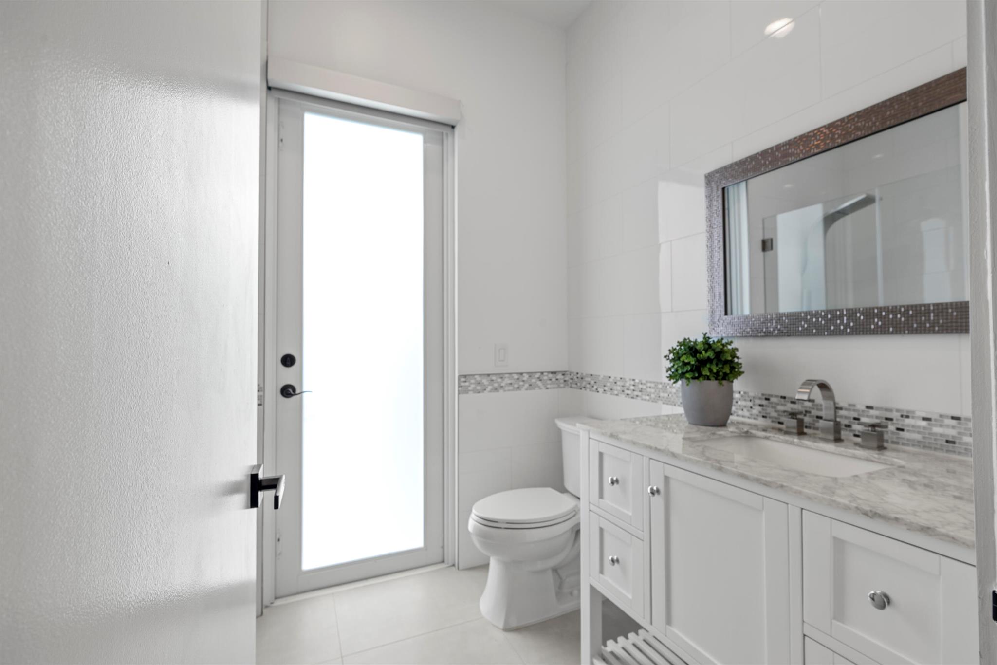 17371 Bridleway Trail