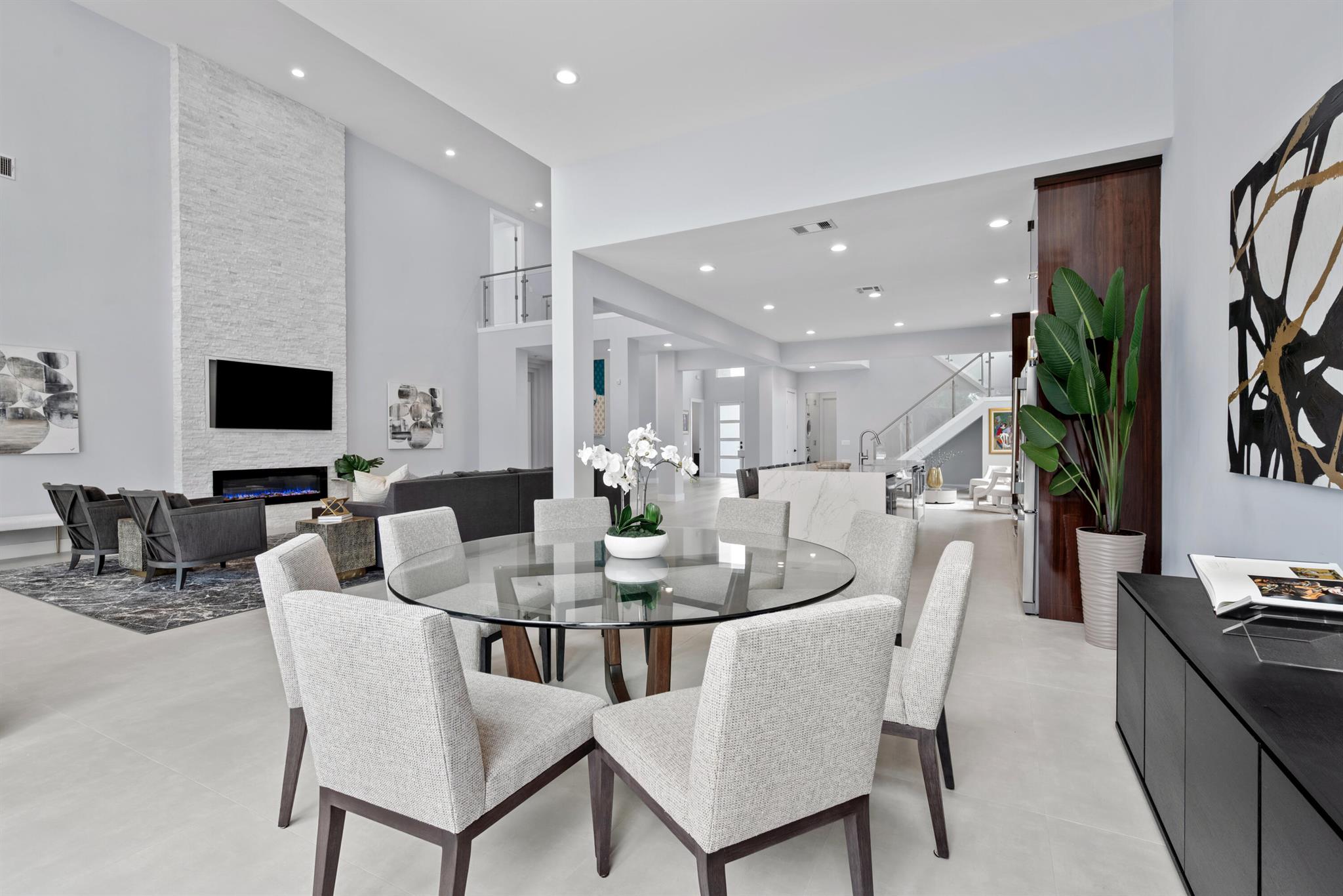 17371 Bridleway Trail