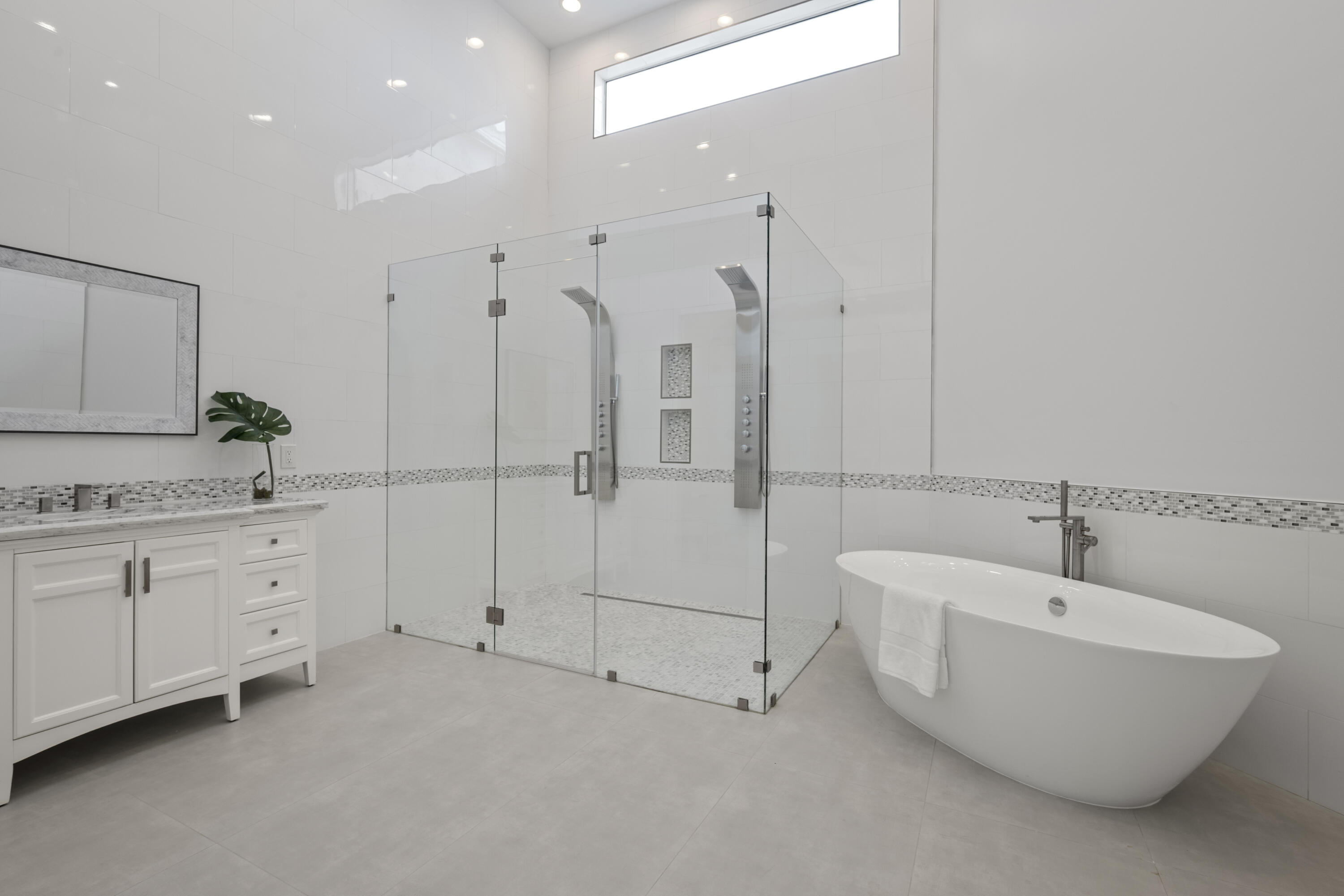 17371 Bridleway Trail