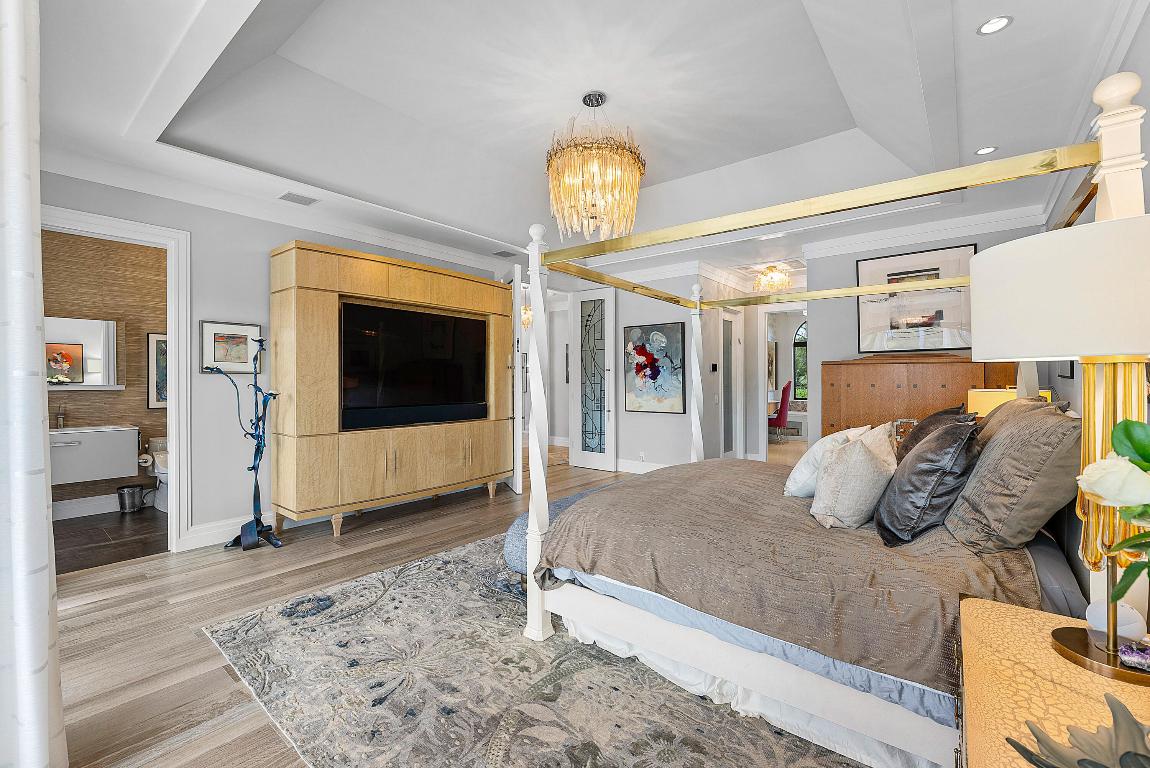 16671 Meadow Creek Circle