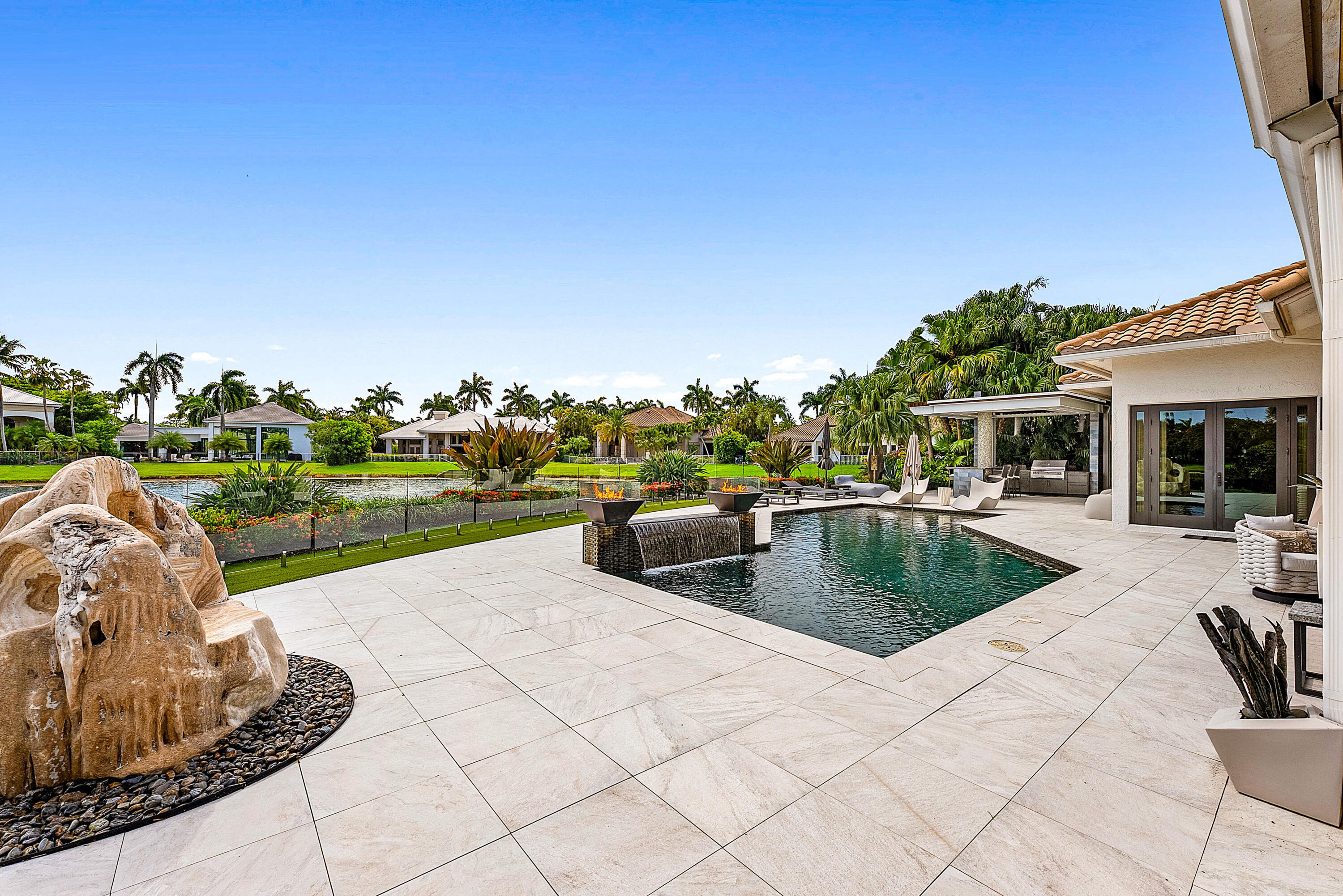 16671 Meadow Creek Circle