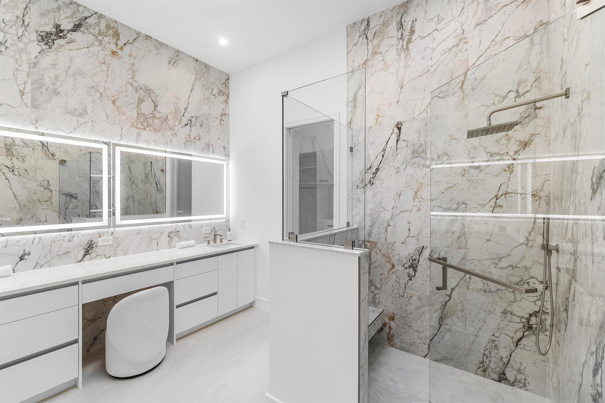 5100 Lake Catalina Drive D