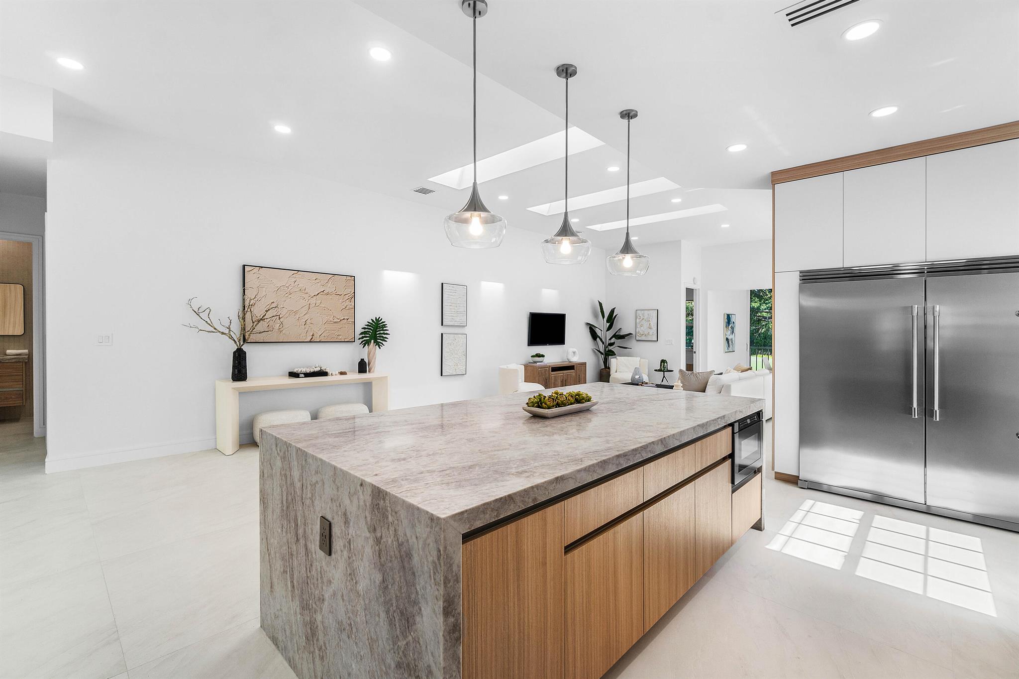 5100 Lake Catalina Drive D