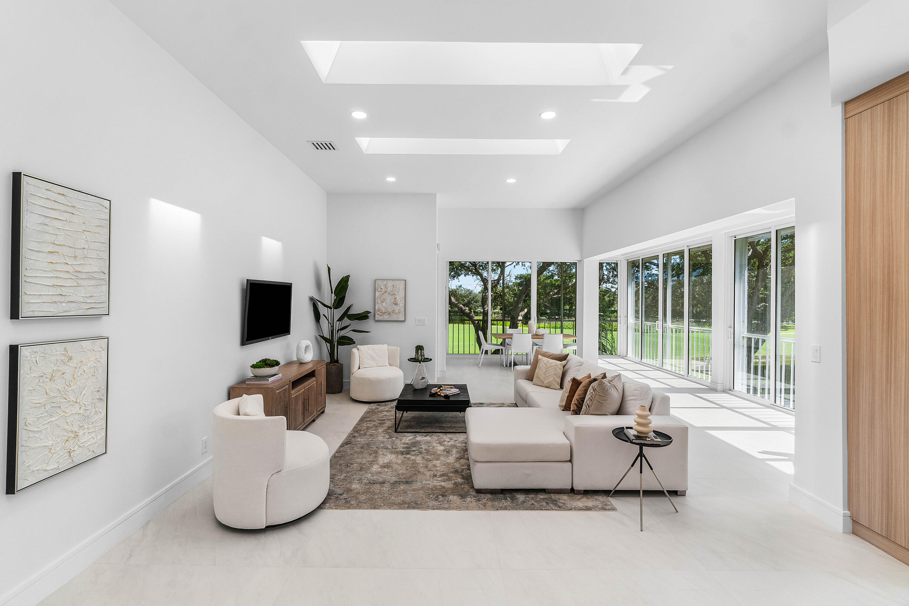 5100 Lake Catalina Drive D